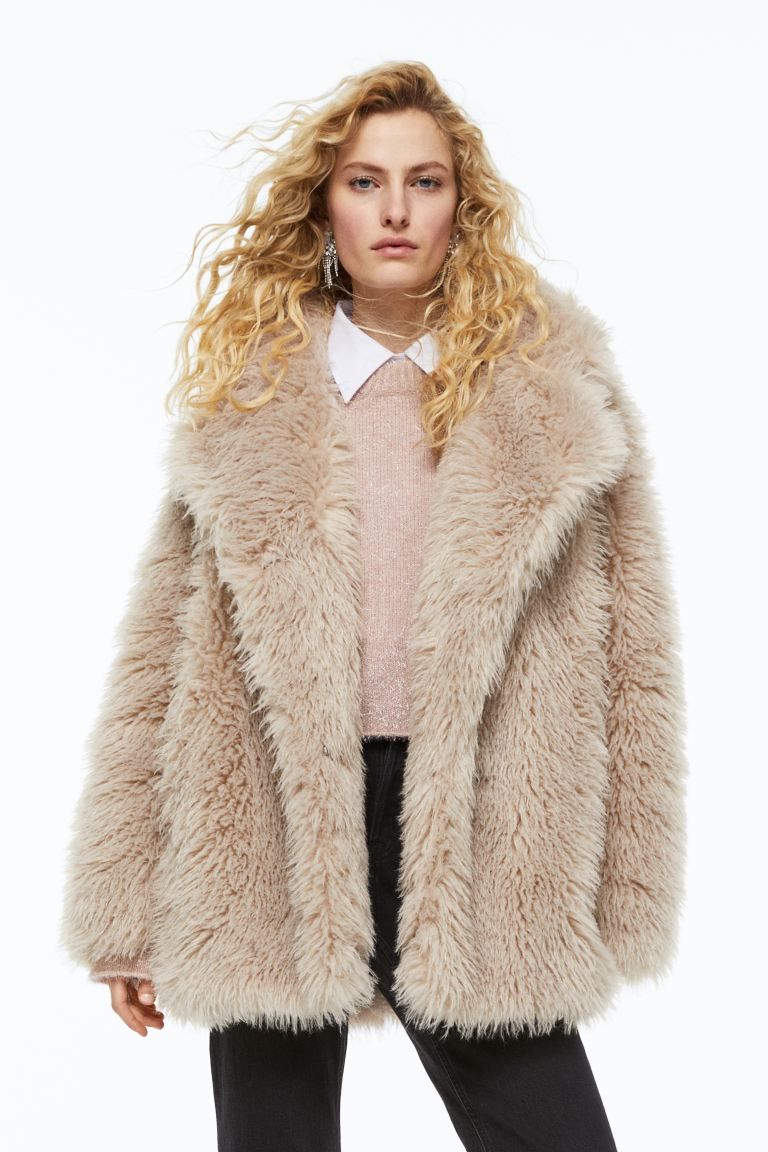 Fluffy jacket | H&M (UK, MY, IN, SG, PH, TW, HK)