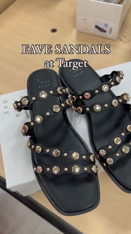 Fave Sandals at Target 🖤

Run true to size for me!



#LTKVideo #LTKShoeCrush #LTKFindsUnder50
