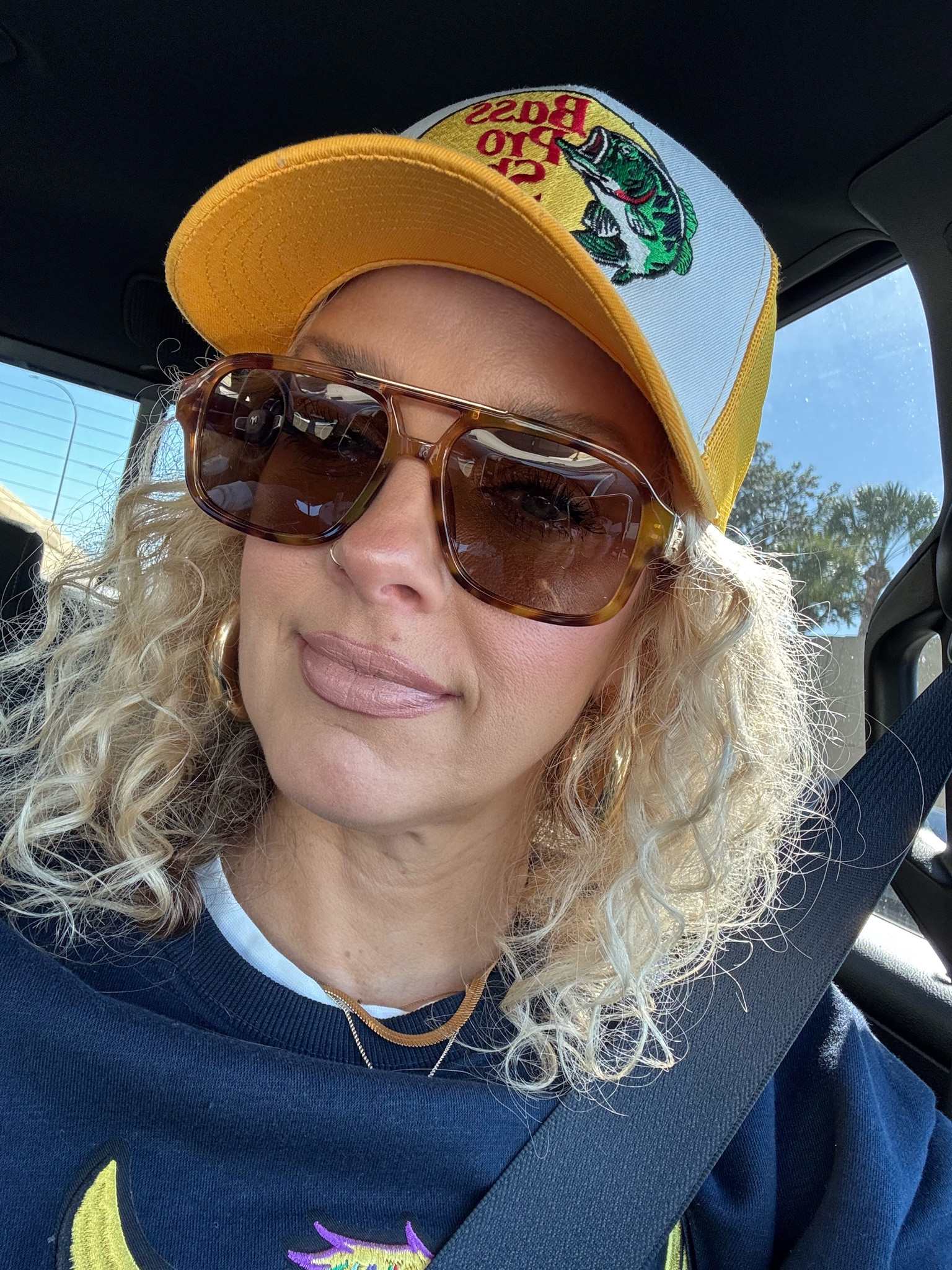 Amazon sunglasses 

#LTKOver40 #LTKFindsUnder50 #LTKStyleTip