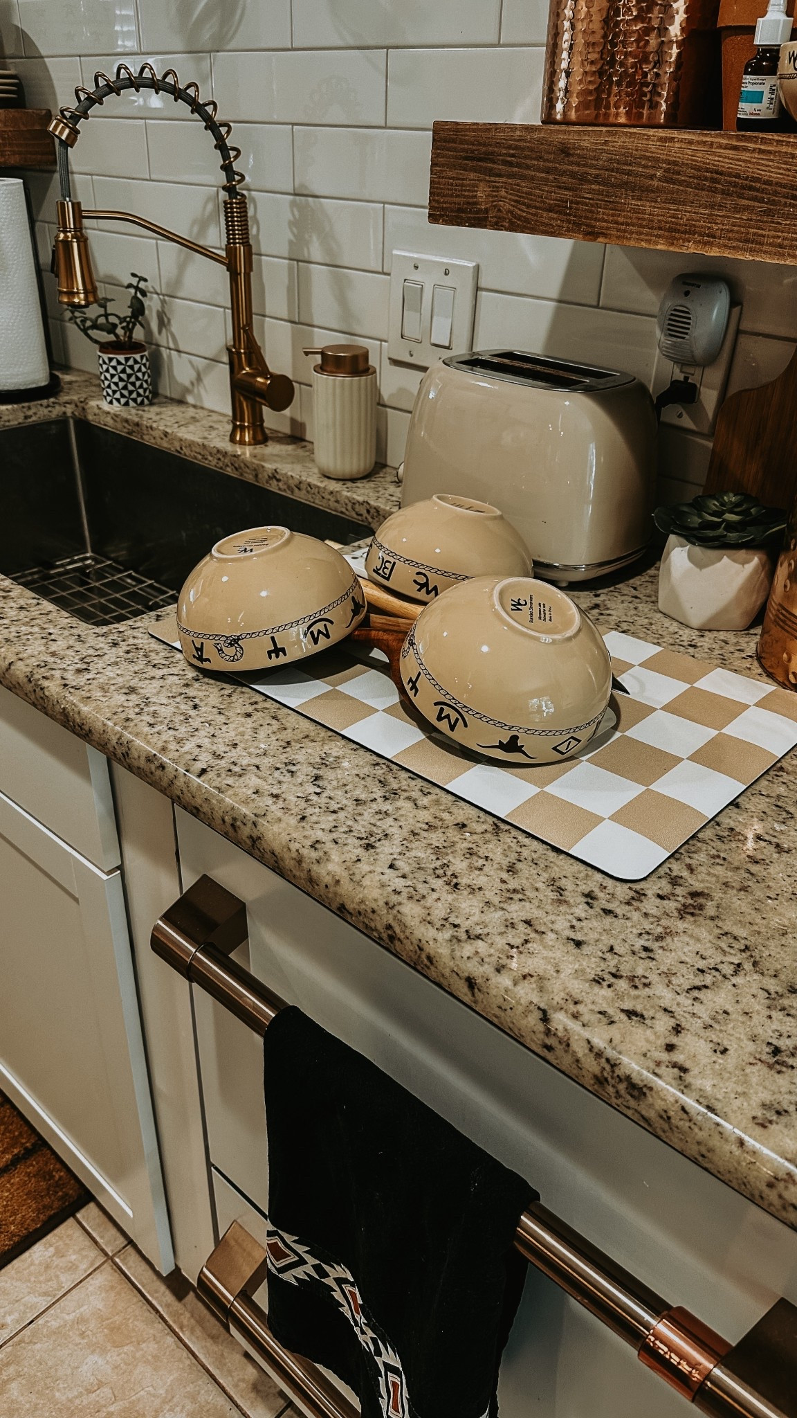 Handwashing dishes is NOT a thing of the past! 

#LTKHome