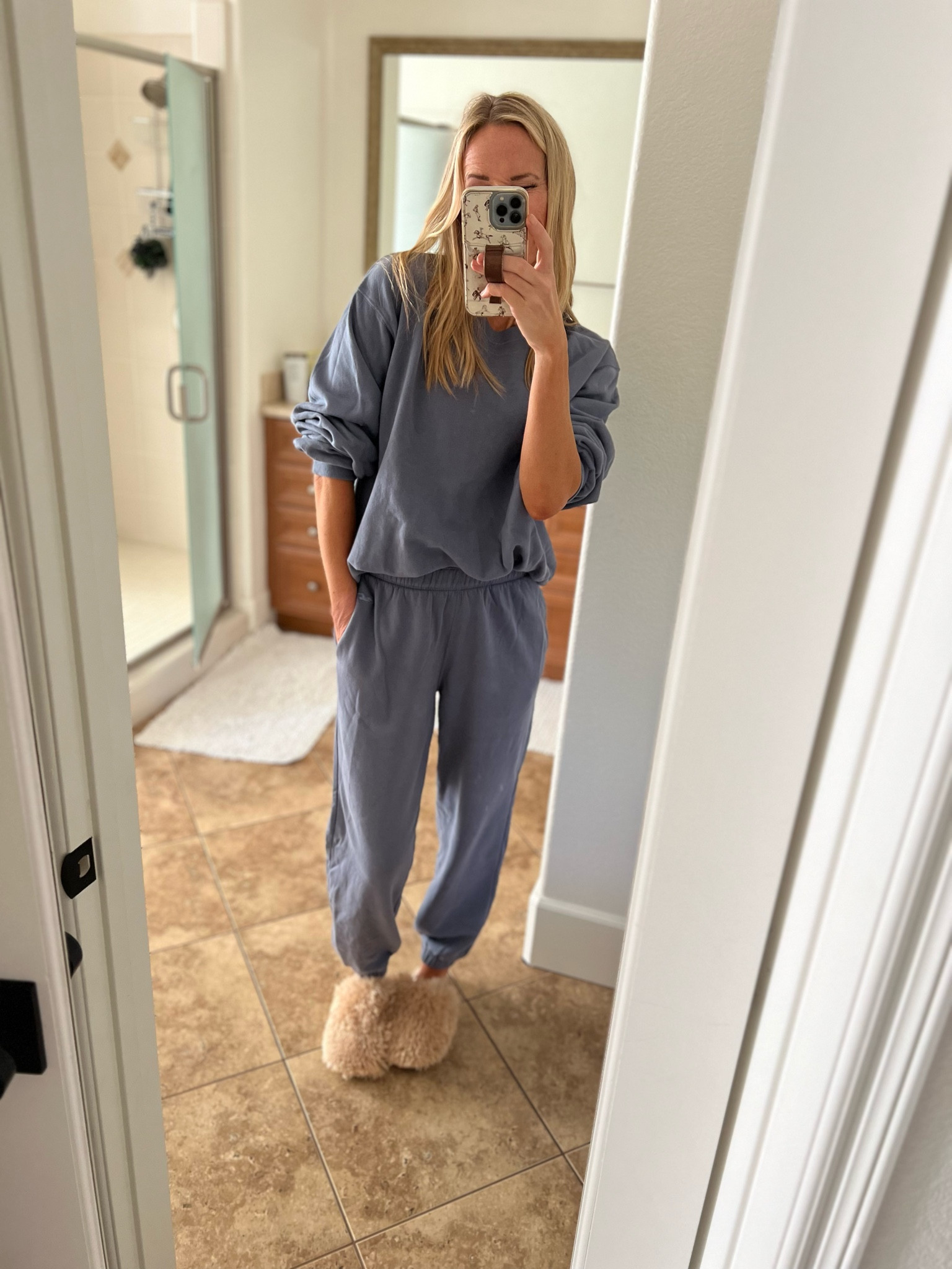 The sweatpants and sweatshirt are from Hollister and the slippers are from Anthropologie! You can use “LILLIE30” for 30% off! 

#LTKStyleTip #LTKFindsUnder100 #LTKCyberWeek