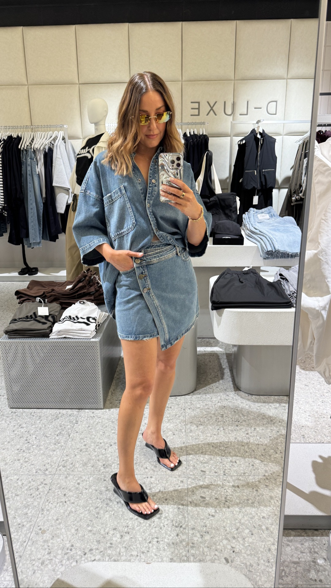 New @DECJUBA denim drops in stores and online. Safe to say I’m loving every single piece. There is 25% off everything right now!

I’m wearing a size small or 8 in all the looks.

#LTKaustralia #LTKspring #LTKstyletip
