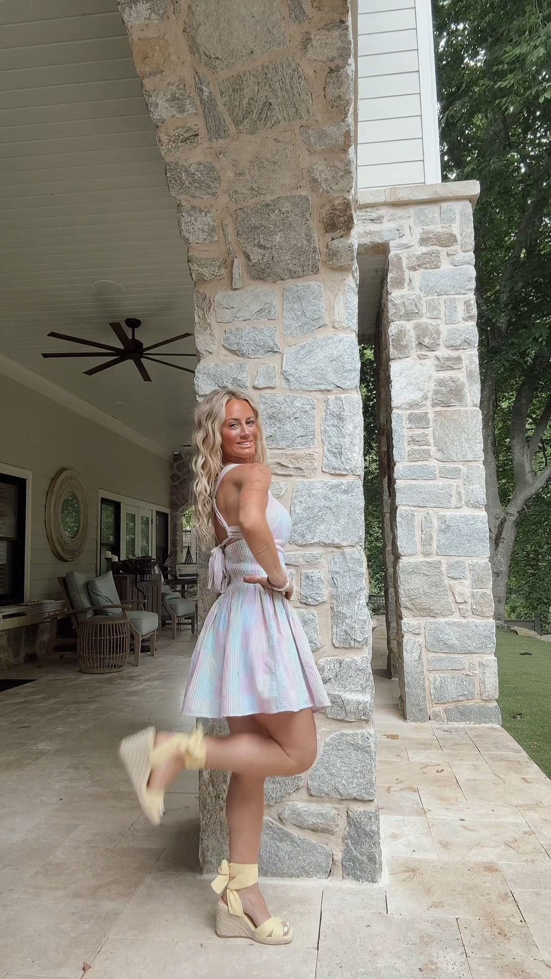 The perfect spring/summer dress! Use code LEAHH35 for % off. I’m wearing an extra small!

#LTKPetite #LTKootd
