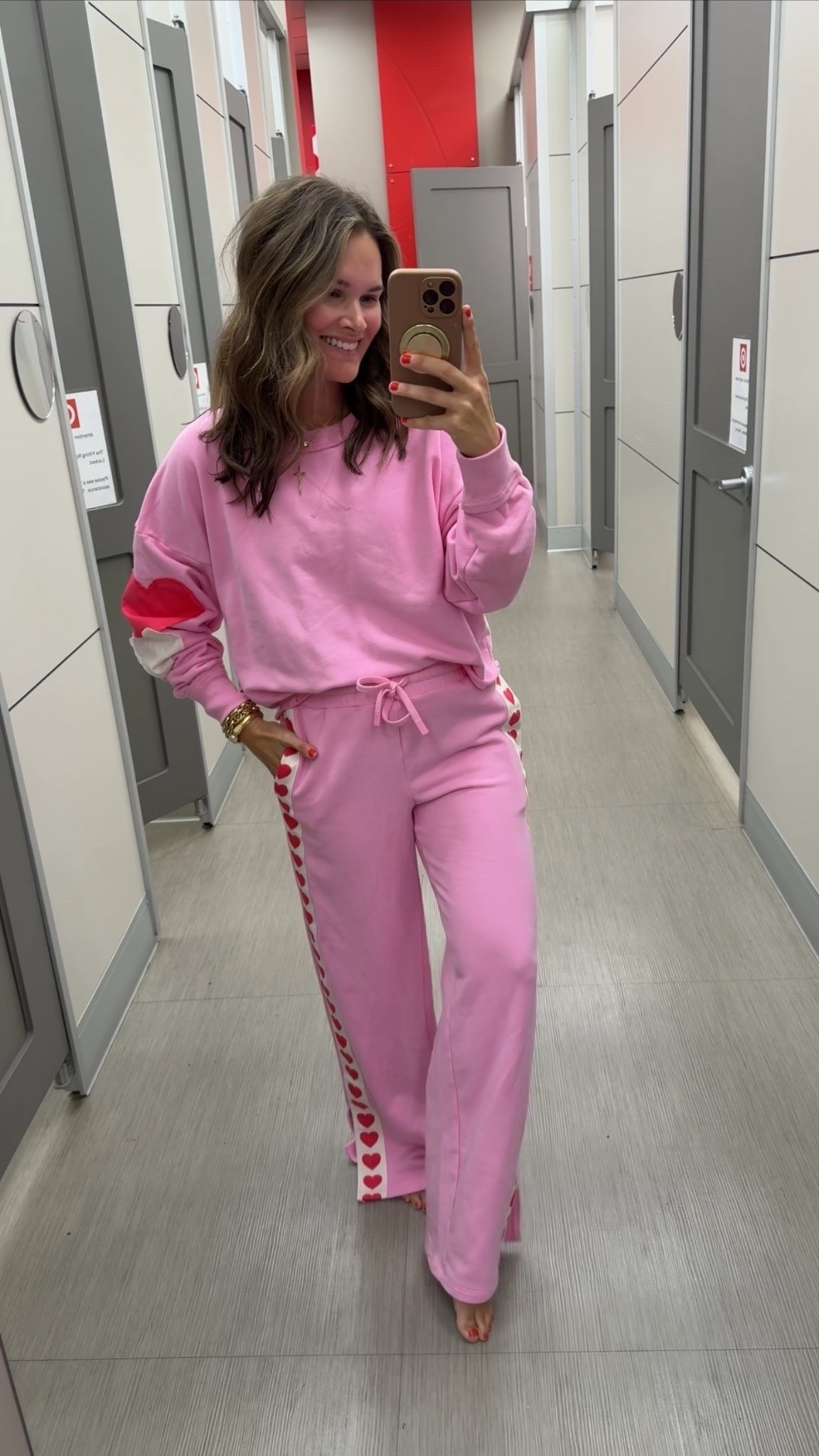  Target just dropped a new activewear line and it’s SO good 🤎 Soft, supportive, and cute enough to wear beyond workouts — the perfect everyday activewear for errands, travel, and real life. Affordable, flattering, and worth the hype.

💾 Save this for activewear inspo

#TargetActivewear #TargetStyle #EverydayAthleisure #ActivewearFinds

#LTKootd #LTKActive #LTKgrwm