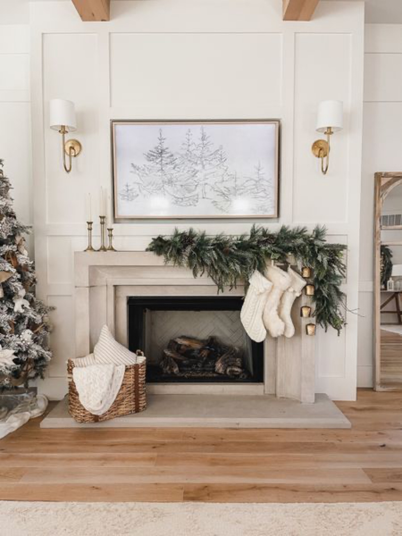 fireplace minimalist Christmas decor! 

Minimalist Christmas decor, fireplace decor, Christmas stockings, chimney stockings, chimney decor, holiday decor 

#LTKhome #LTKSeasonal #LTKHoliday