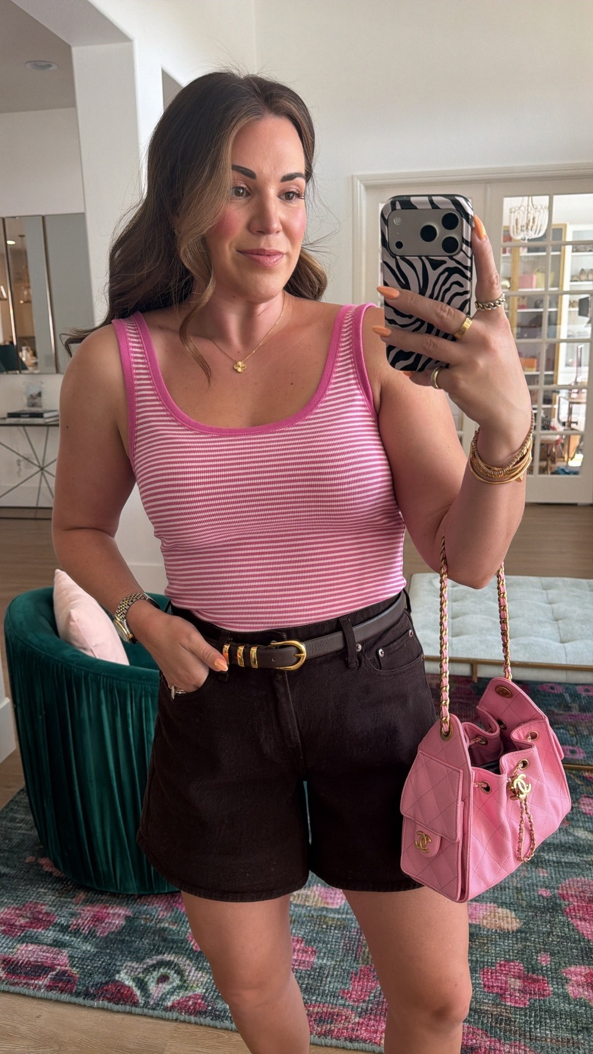 curvy midsize pink and chocolate brown summer look! wearing size large in tank and size 30 in denim shorts 🩷🤎 what i wore to the Museum of Ice Cream! 🍦

#LTKmomlife #LTKMidsize #LTKSeasonal