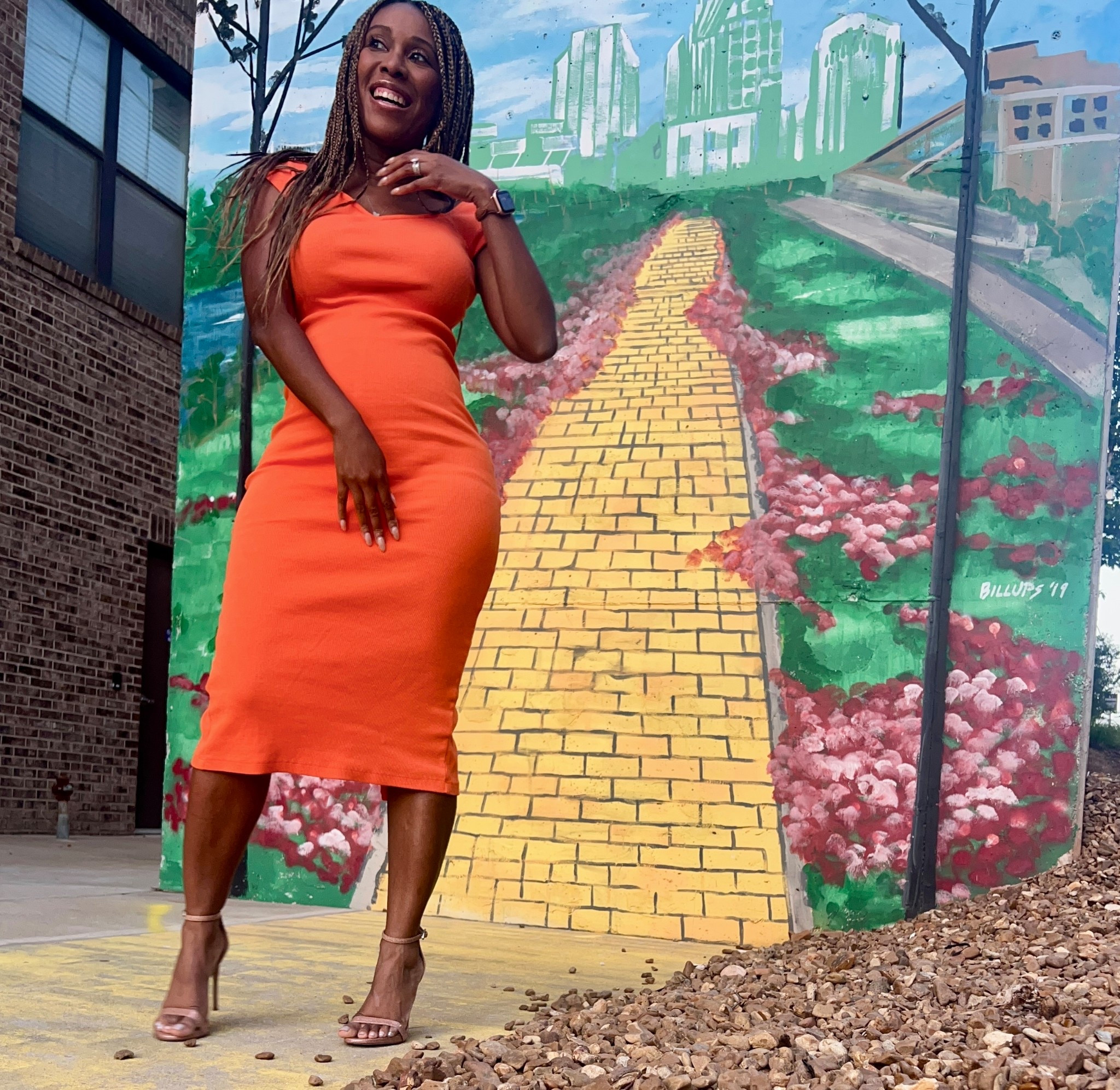 Fall Nights in Nashville Hit Different 🍂🧡
Wearing this cap sleeve orange dress that’s giving autumn glow meets night-out energy. Perfect for rooftop cocktails, live music, and everything in between.

#LTKStyleTip #LTKPetite #LTKOver40