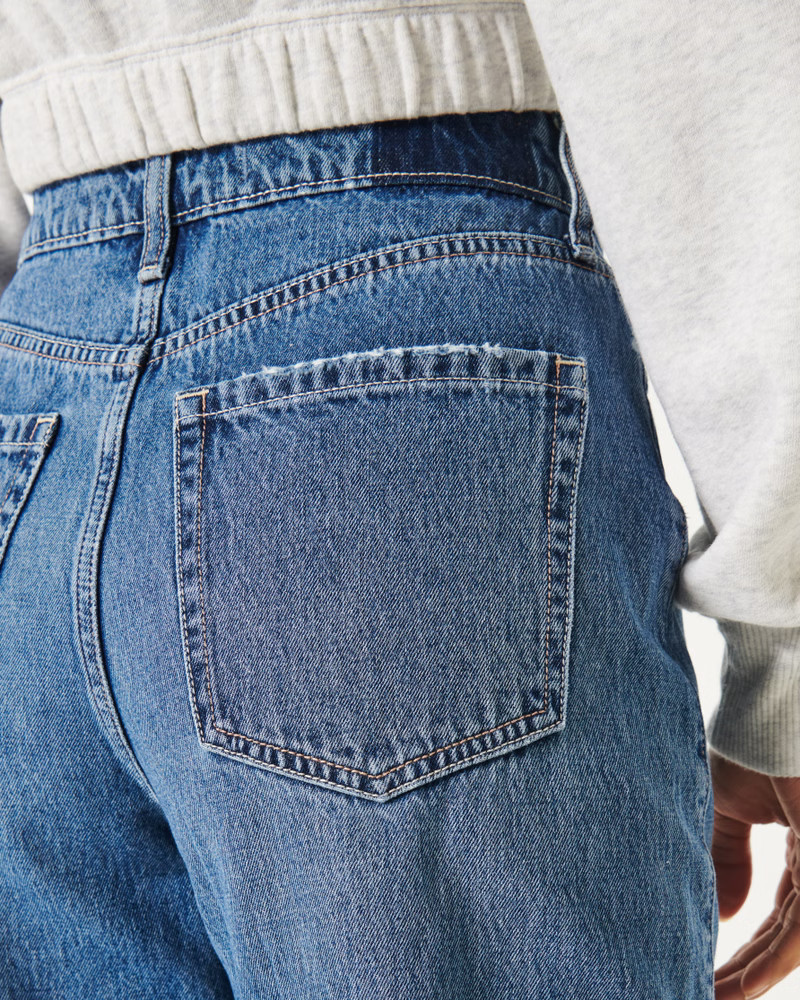 Ultra High-Rise Medium Wash Baggy Jeans | Hollister (US)