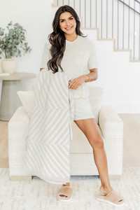 On The Go Aqua Belt Bag | Pink Lily