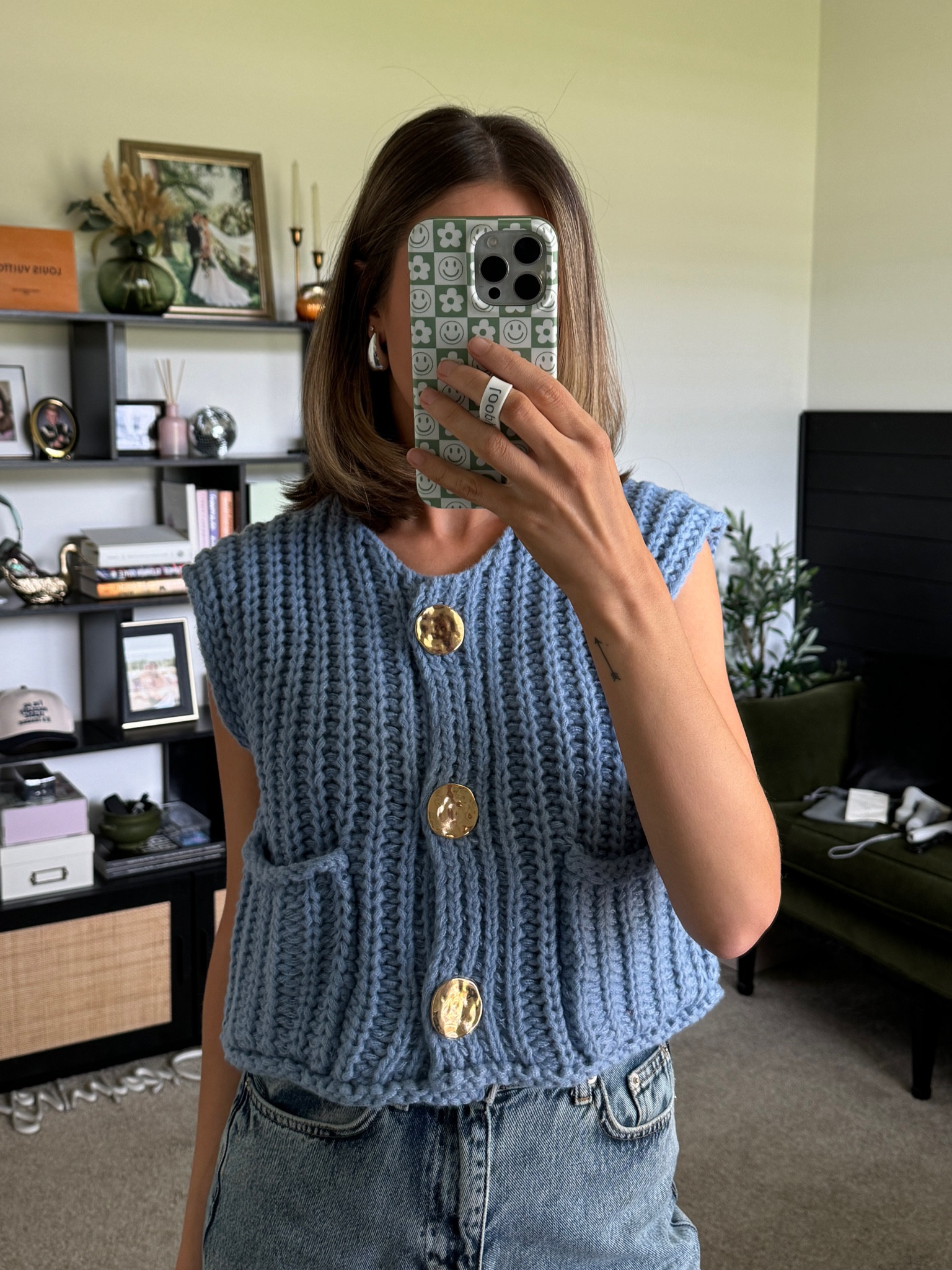 Knit vest for fall 💙 

#LTKFindsUnder50 #LTKStyleTip