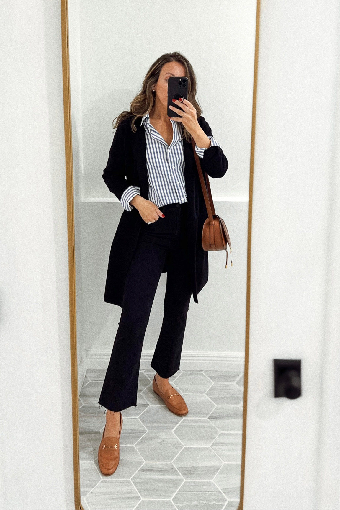 Jeans tts 
Classic button down tts - in xs 
Loafers tts
Coatigan in xs but runs roomy 


#LTKsalealert #LTKshoecrush #LTKstyletip