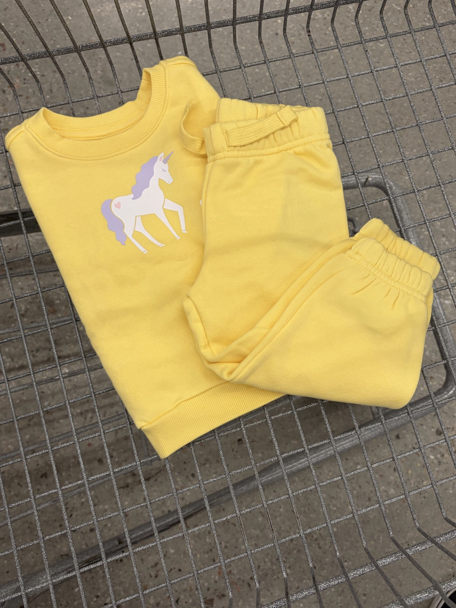 Adorable and affordable - cute kids outfits - lounge set - kids fashion 

#LTKBaby #LTKKids