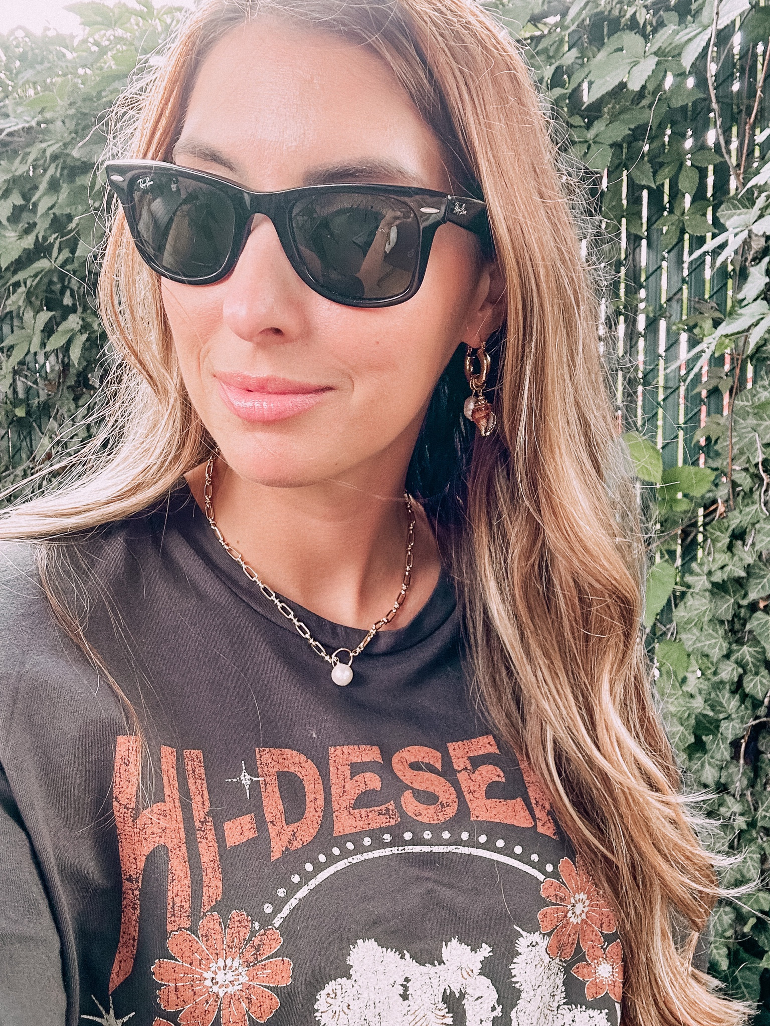 Heading to Florida soon and these she’ll earrings are giving off all the beach vibes! I love they they are basically three earrings in one as you can remove the shells and pearls if you want! Linking these and my matching necklace! 