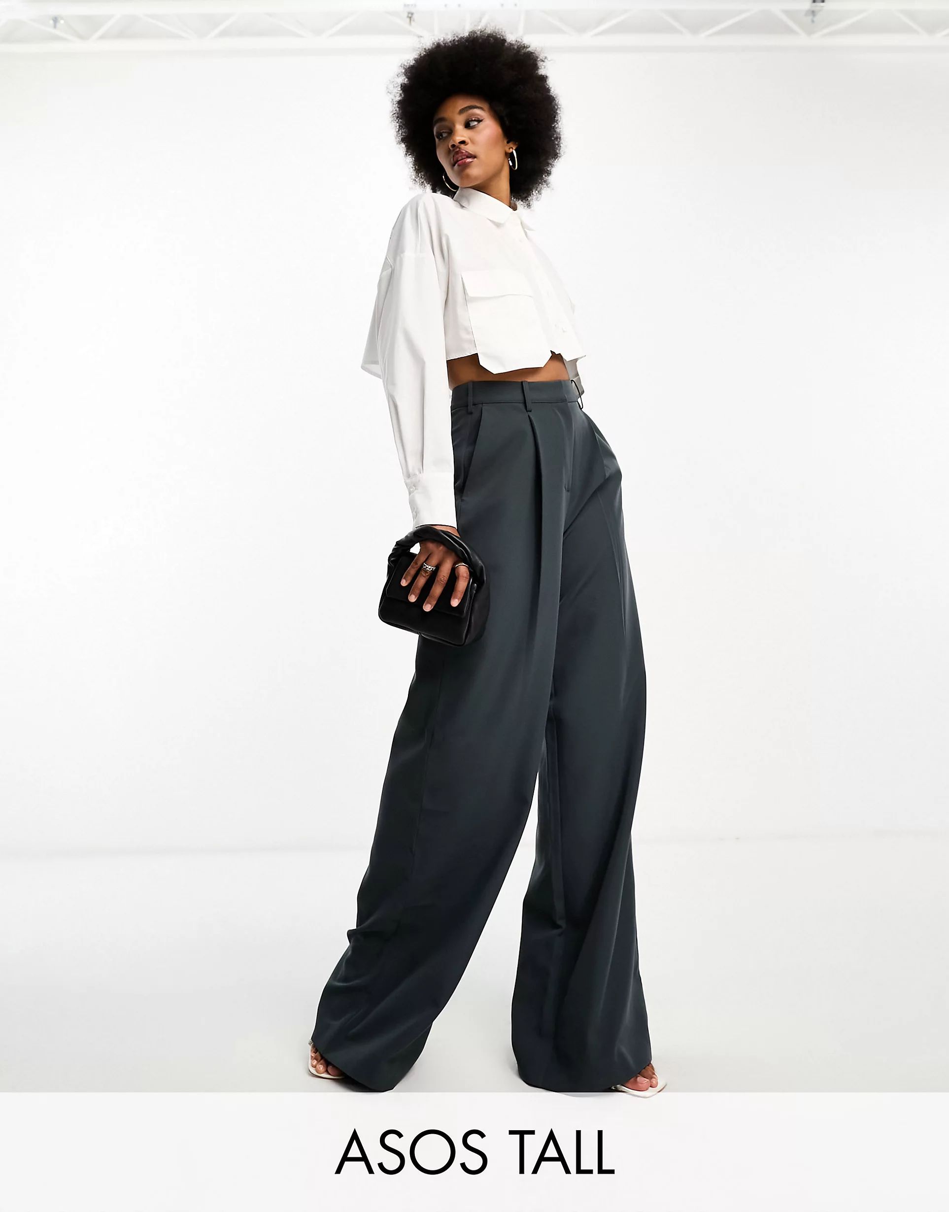 ASOS DESIGN Tall wide leg pleat front trousers in charcoal | ASOS (Global)