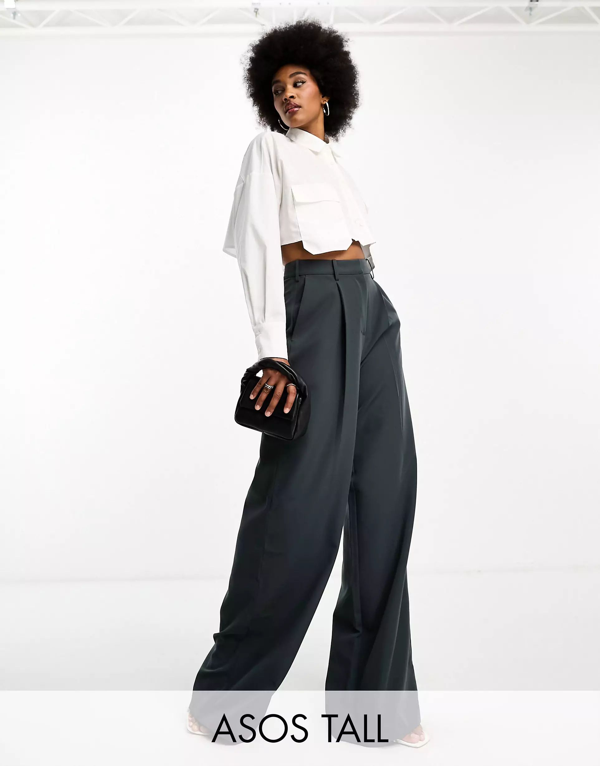 ASOS DESIGN Tall wide leg pleat front trousers in charcoal | ASOS (Global)