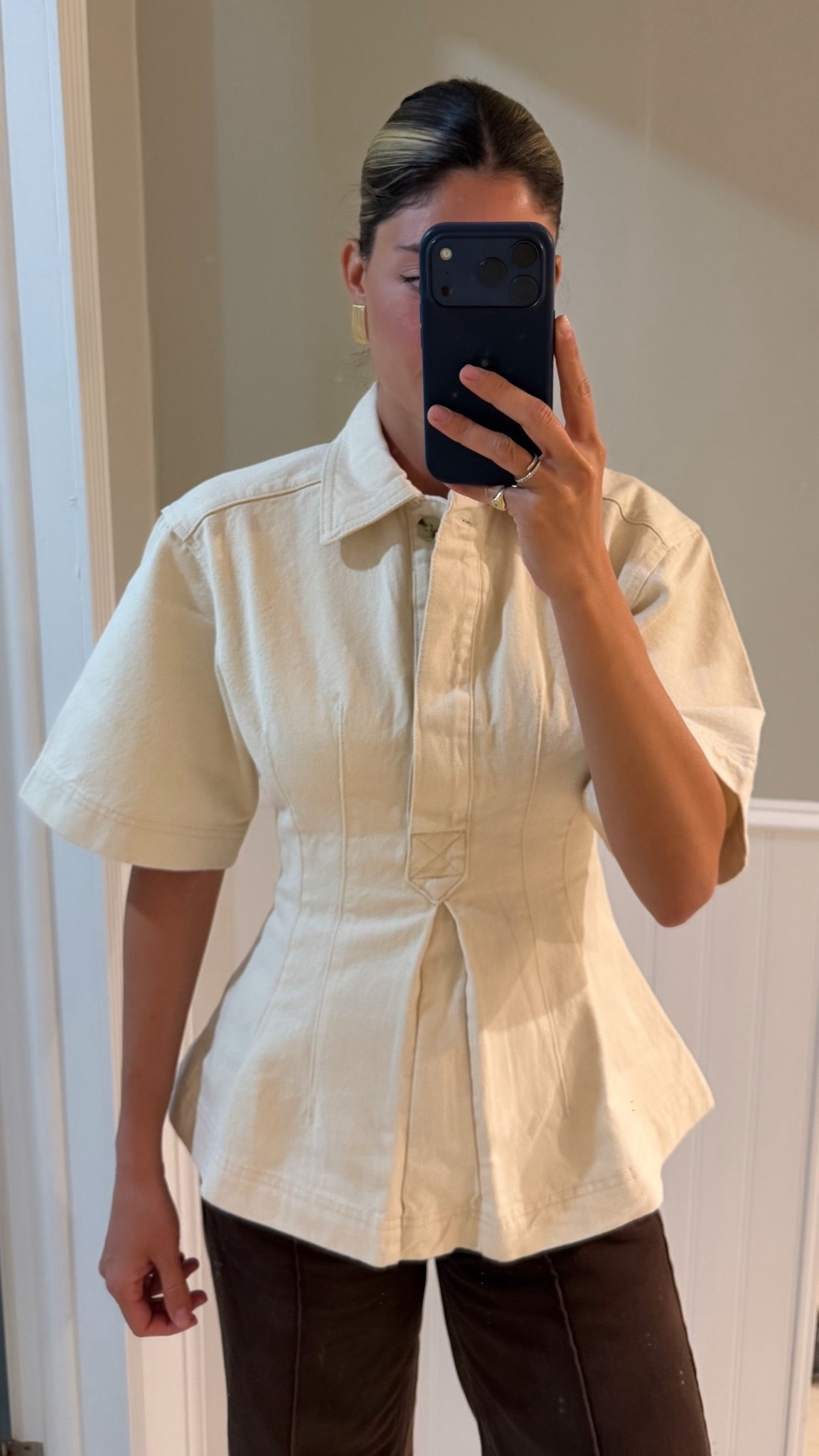 Obsessed with the silhouette that this top gives you. I ordered an XS but could’ve done a small. And it’s now on sale!

Top, going out top, work top, chic style, ootd

#LTKootd #LTKWorkwear #LTKSaleAlert