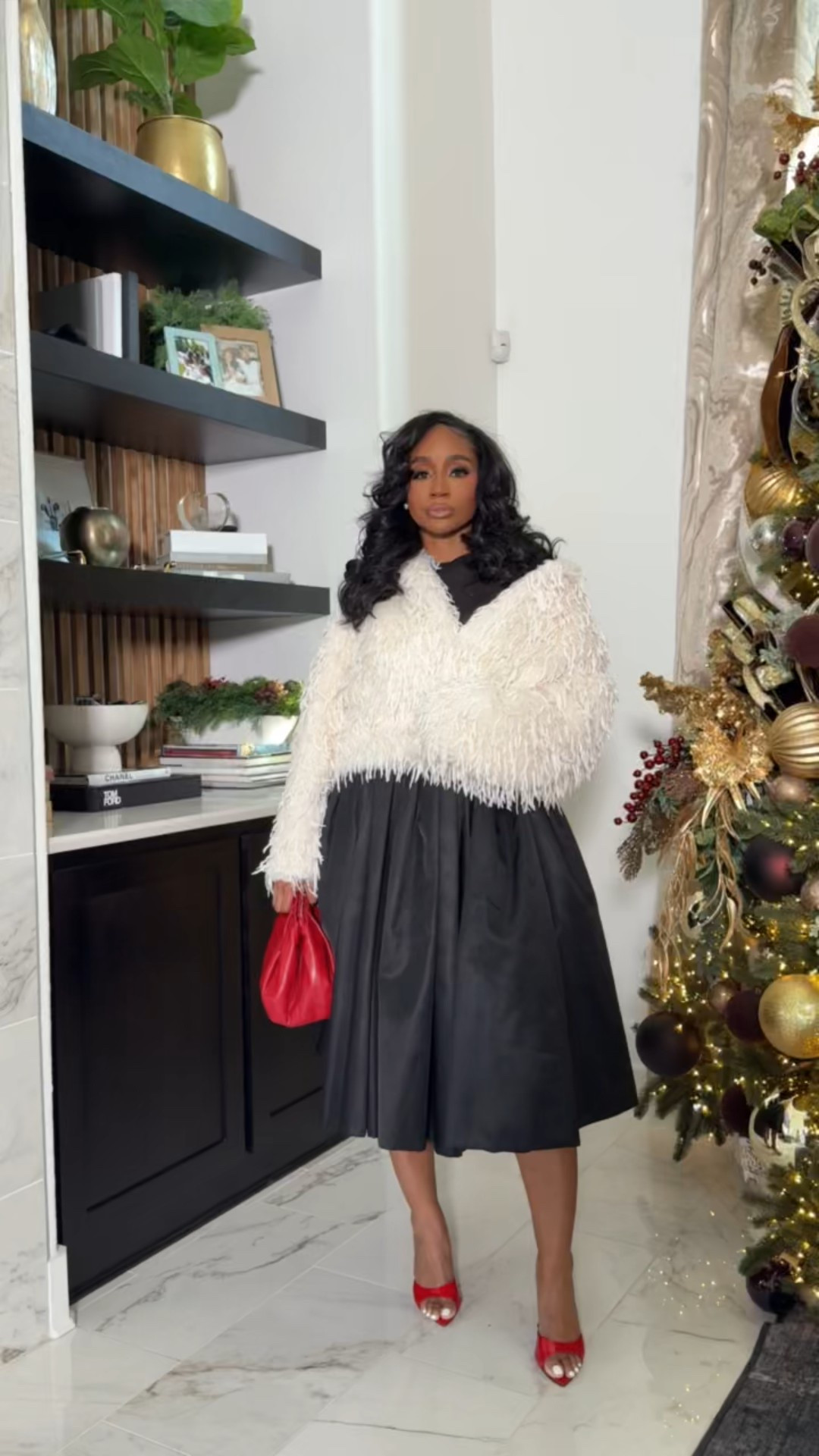 Affordable Holiday fashion finds have never been this chic! Walmart is my go-to for all my festive fashion needs!
@walmart #walmartpartner @shop.ltk #liketkit

#LTKStyleTip #LTKHoliday #LTKFindsUnder100