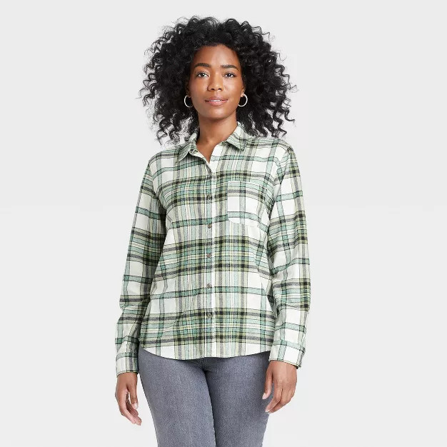 Women's Long Sleeve Flannel Button-Down Shirt - Universal Thread™ Plaid | Target