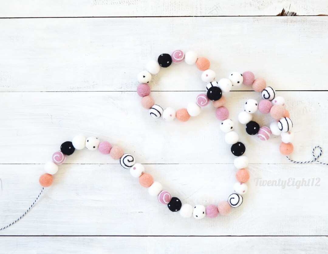 Halloween Felt Ball Garland -Felt Ball Garland, Halloween Garland, Halloween Banner, Felt Garland... | Etsy (US)