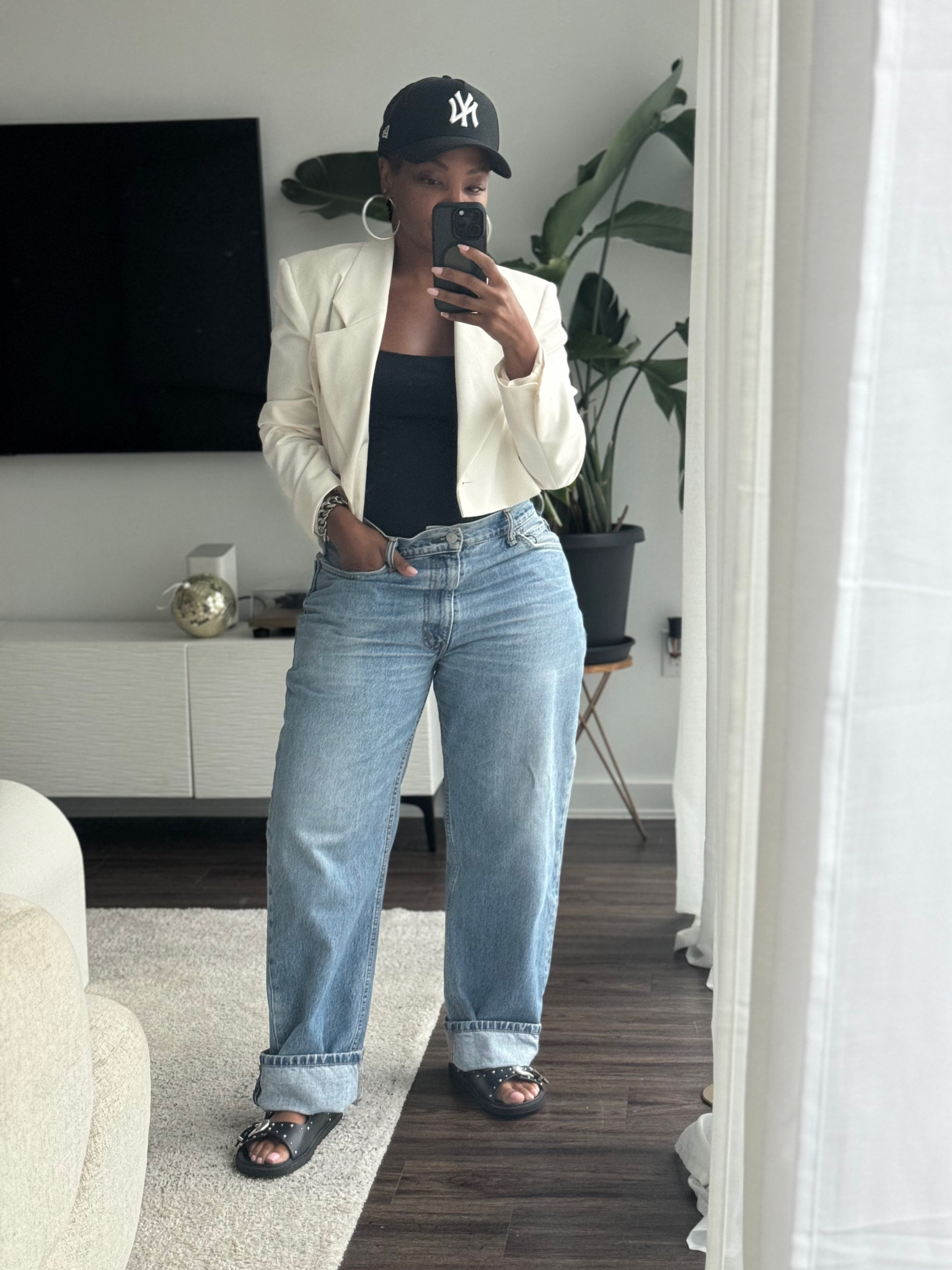 Can’t you tell I’m ready for fall.. cropped blazer are here to stay and I’m excited about . You will be seeing this often. 

#LTKSeasonal #LTKMidsize #LTKStyleTip