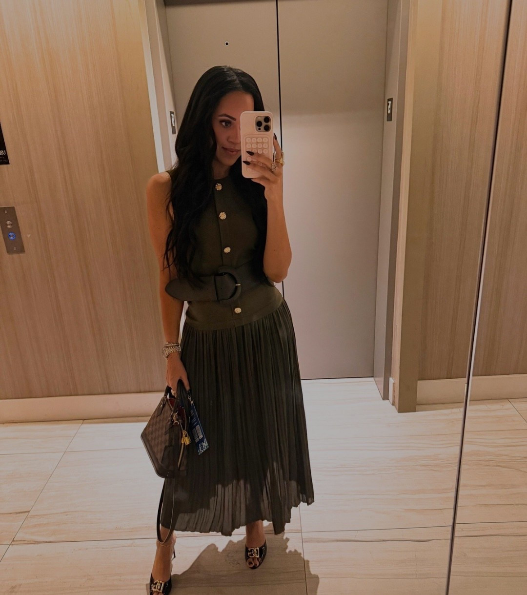 Love this workwear dress! Anything belted is a favorite of mine 

#LTKPetite #LTKOver40