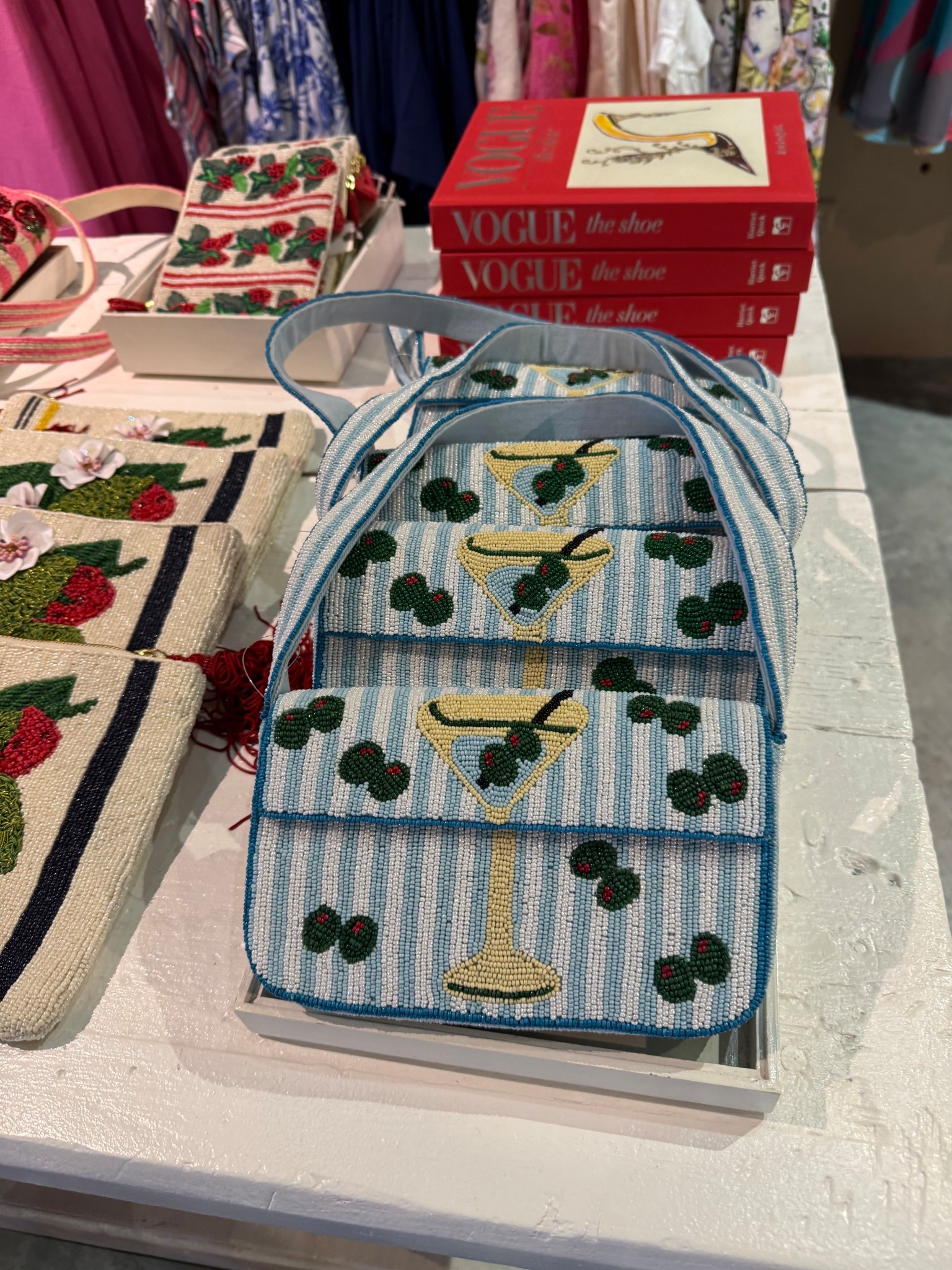 THE CUTEST BEADED BAG!! 👛👜

#LTKSummerEdit #LTKSeasonal #LTKFindsUnder100