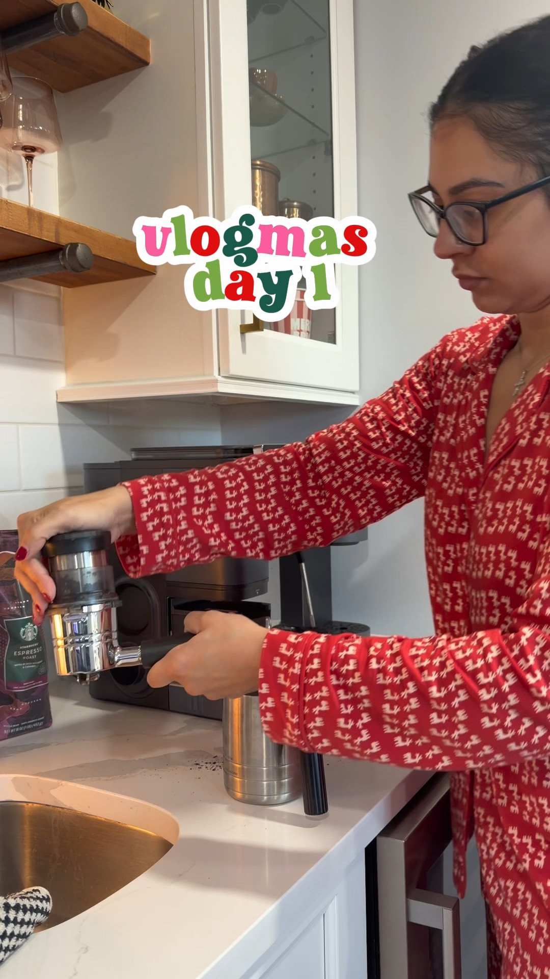 Vlogmas Day 1! I’m so excited I finally feel like I have a handle on vlogmas this year, haha. Let’s see! 

#LTKHoliday #LTKmorningroutine #LTKmomlife