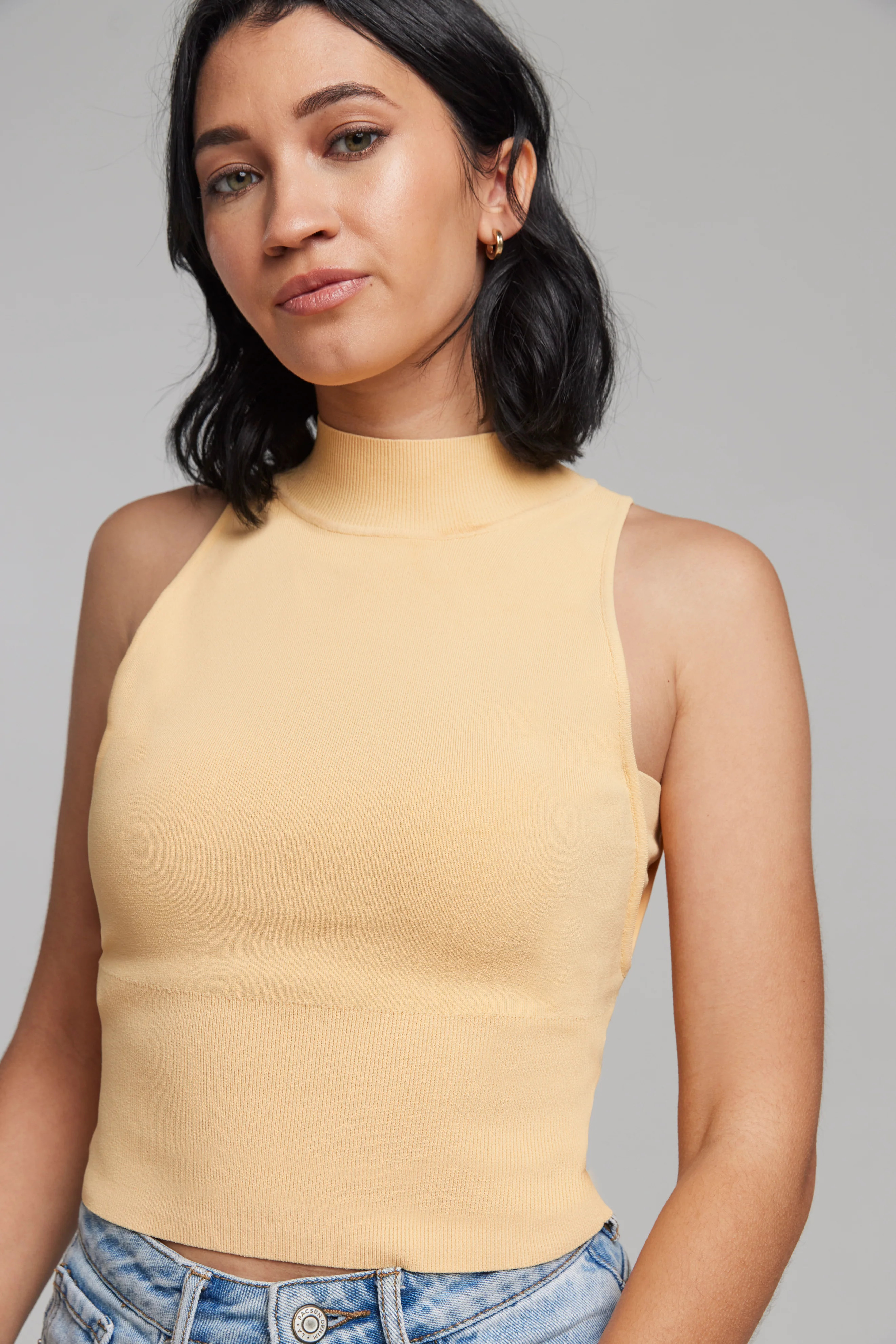 The High Neck Tank | Kada