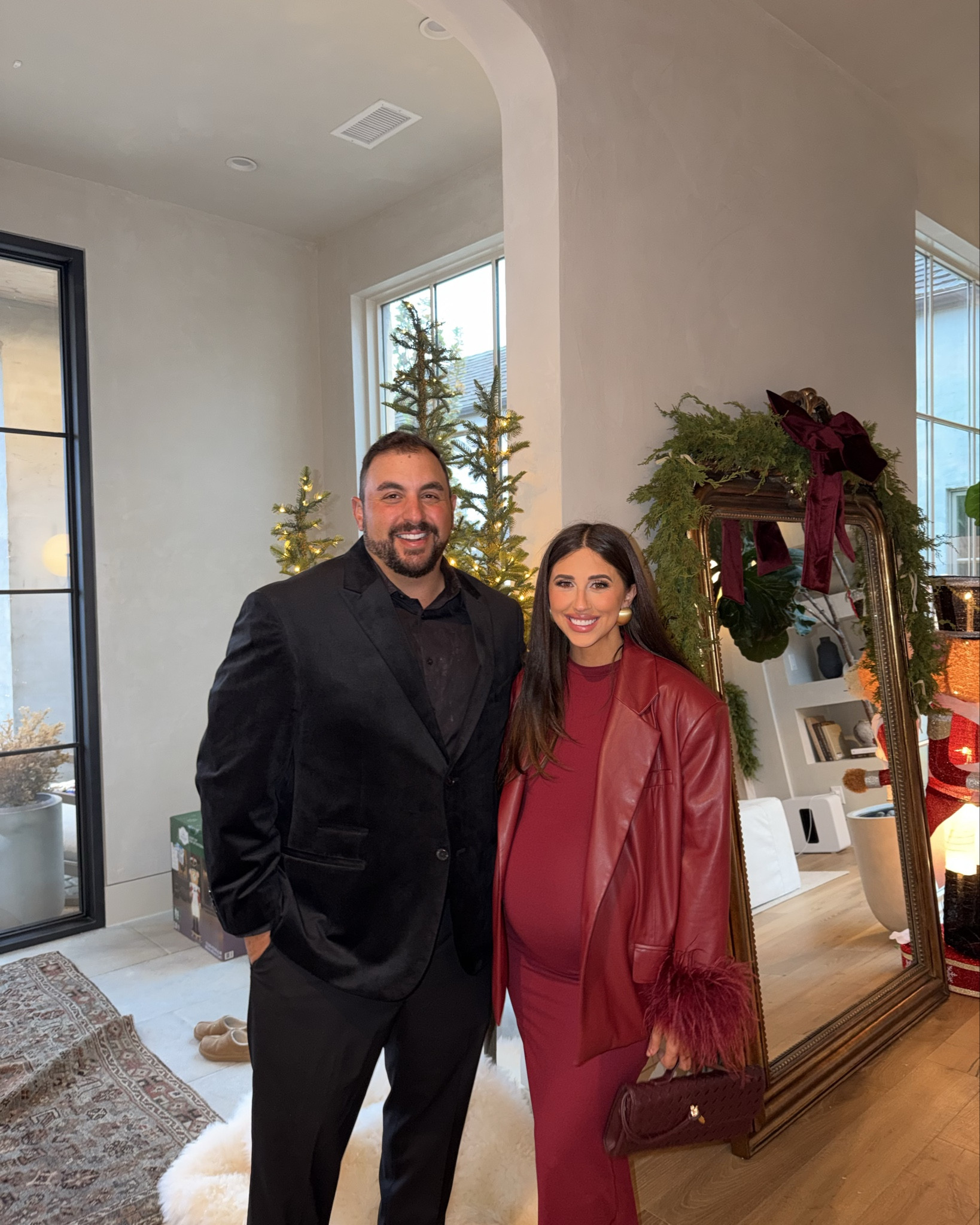 Mom & dad’s date night out ♥️ Gala here, holiday party there & we will still got it ✨ 

Dressupbuttercup.com #dressupbuttercup #dederaad


#LTKSeasonal #LTKHoliday #LTKGiftGuide