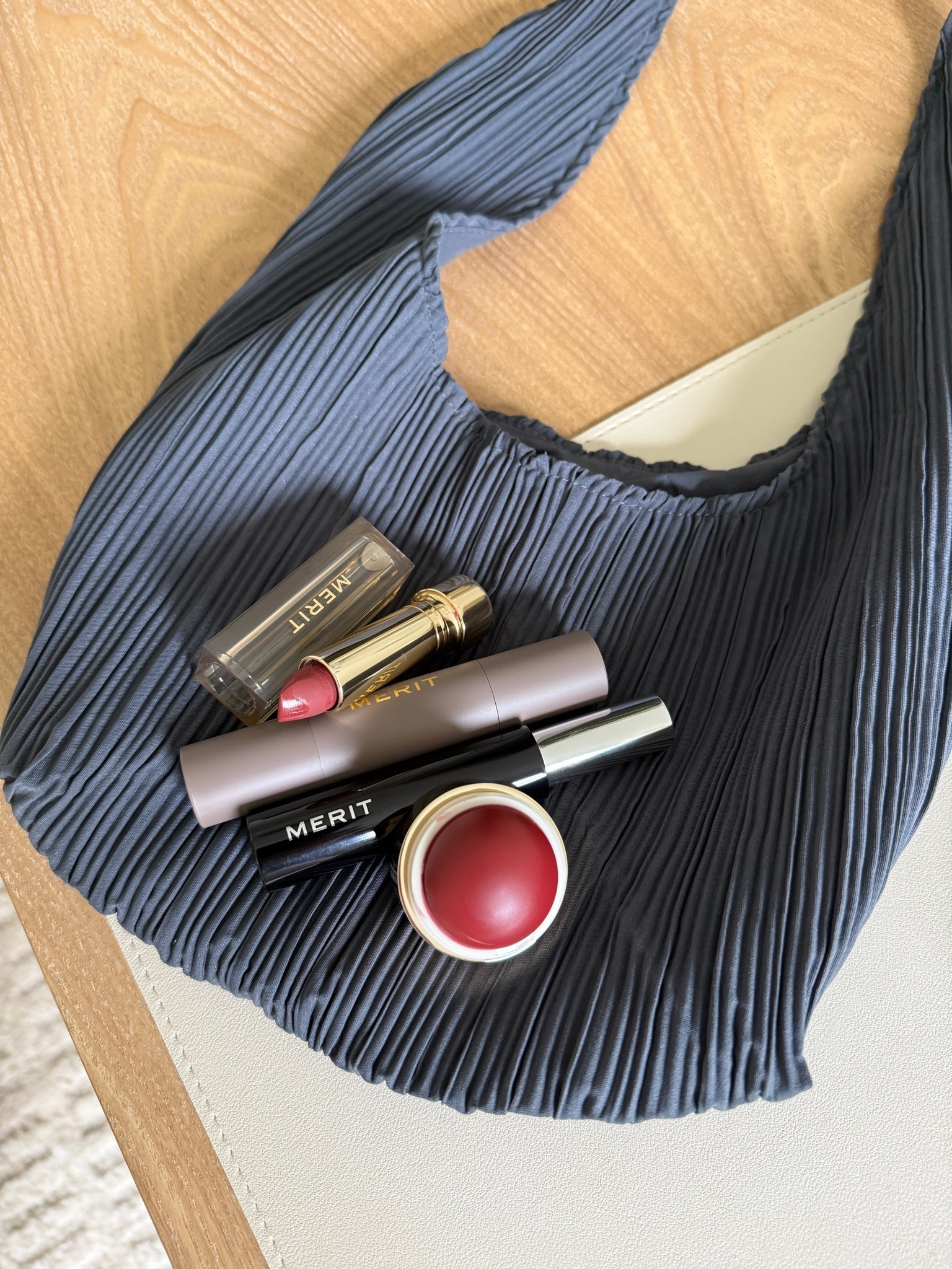 Merit Make-up 
Blush: Postmodern
Lip Stick: Gamay

@Merit

#LTKOver40 #LTKBeauty