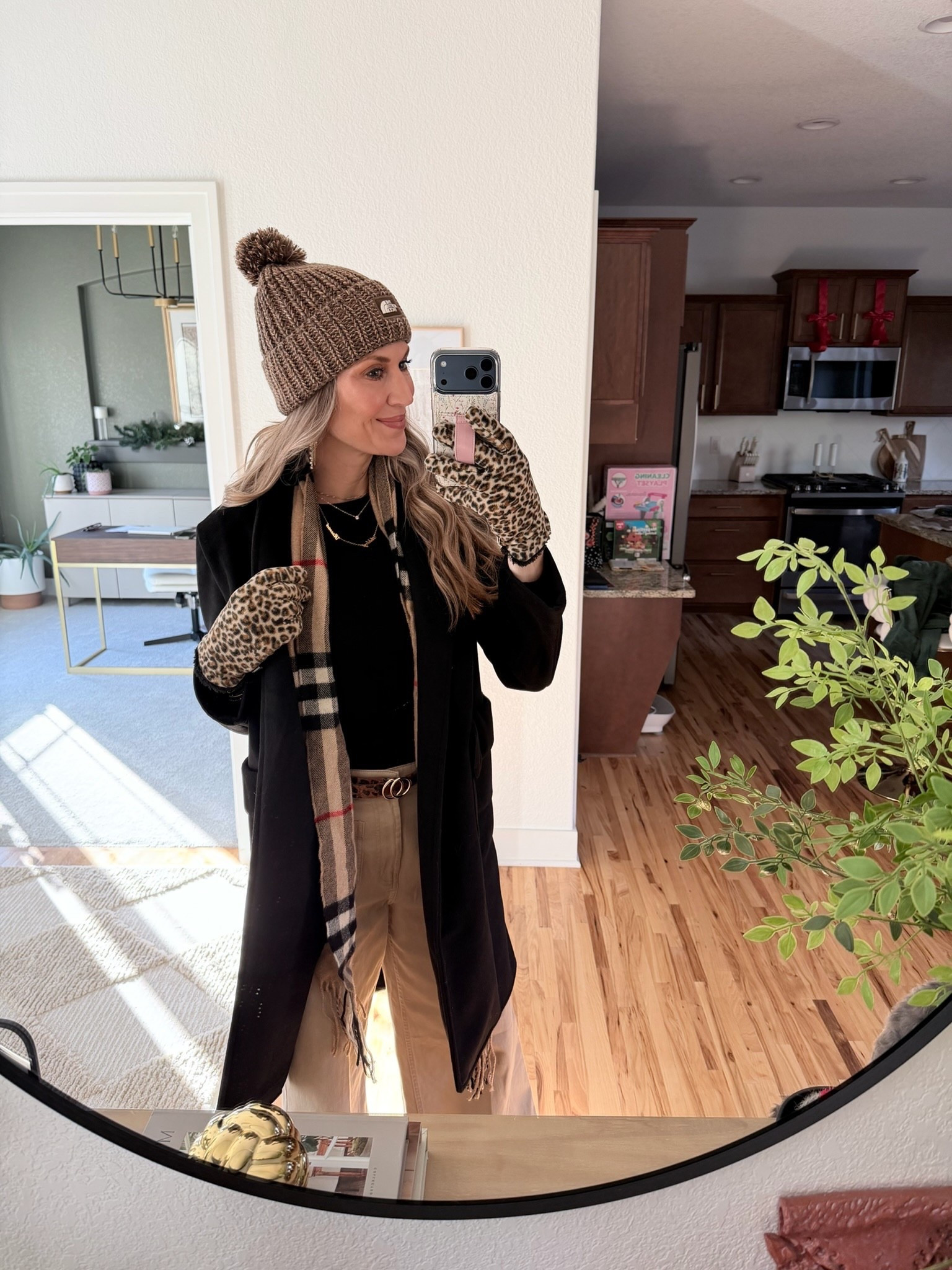 Happy Sunday- stay warm!!

#LTKStyleTip #LTKSeasonal