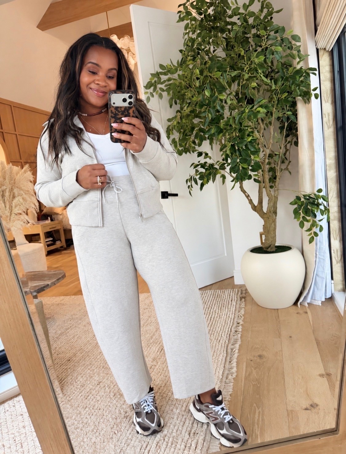 This set is it! 👏🏾 Last day to get it on sale!