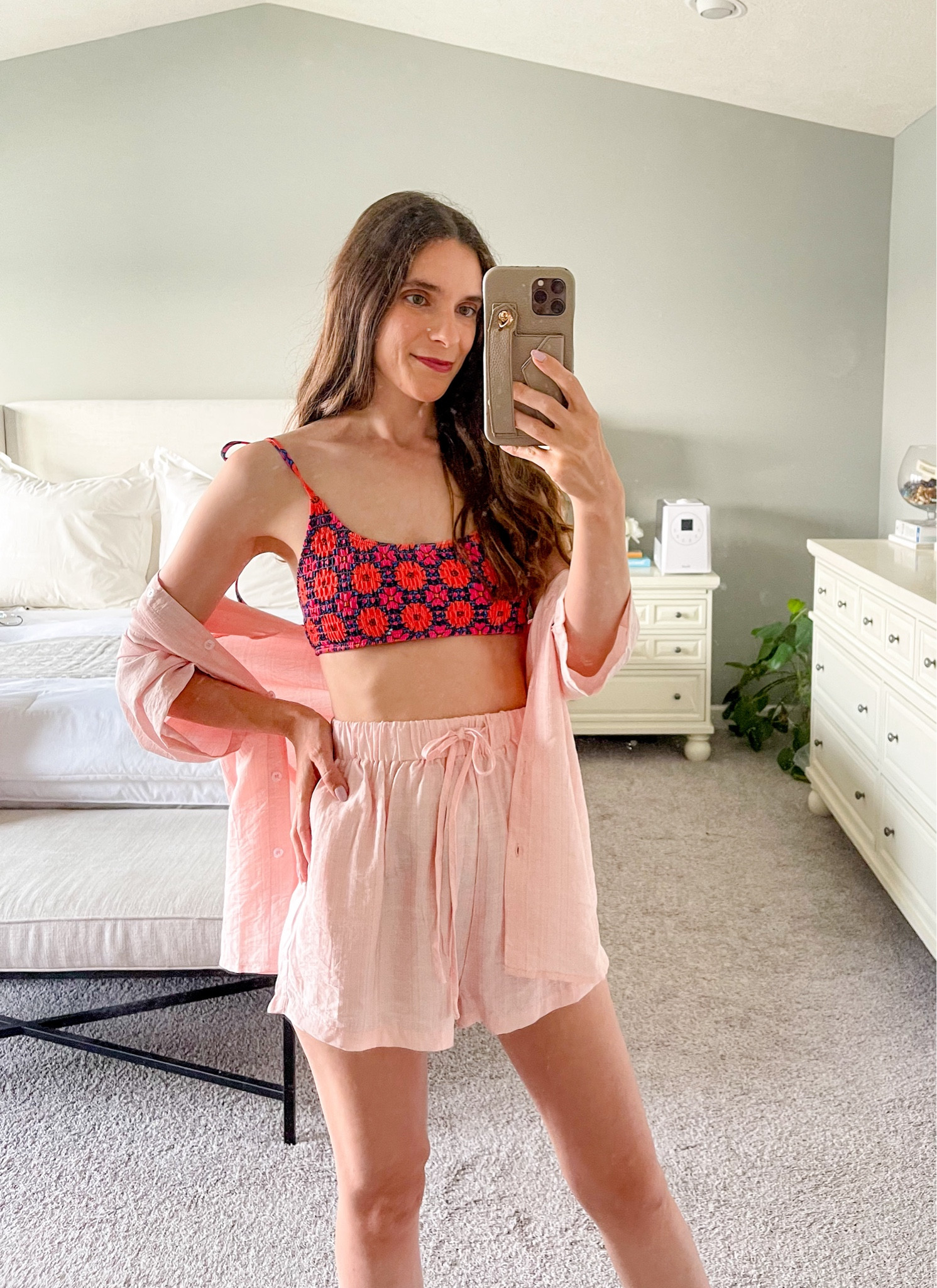 Wearing a size xs in this SHEIN swimsuit. Love the orange and pink floral pattern. It’s such a cute swimsuit. 

#LTKTravel #LTKSwim #LTKFindsUnder50