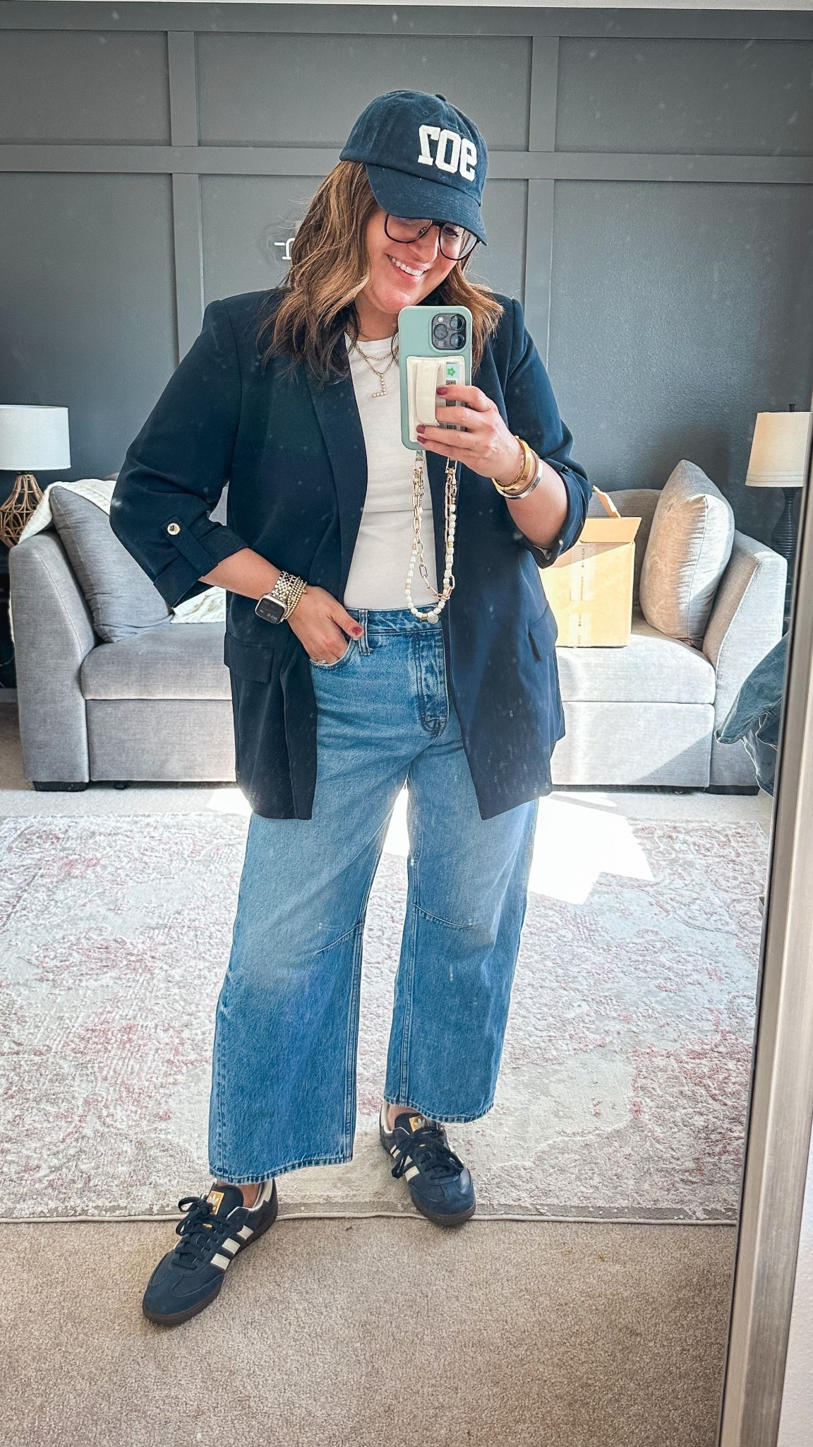 Last night’s hockey game look:
Zara blazer (XXL) - 2226/518
Abercrombie tee (L)
Madewell barrel jeans
Adidas sambas 

#LTKOver40 #LTKSaleAlert #LTKMidsize