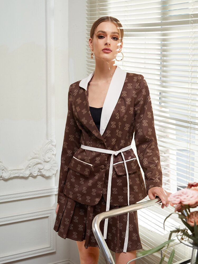 SHEIN X Van Pham Asymmetrical Collar Self Belted Allover Print Blazer & Pleated Skirt | SHEIN