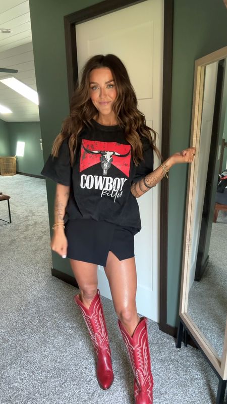 Country concert outfit inspo! 5 ways to style band tee (wearing large)
Dibs code CORT 


 #countryconcertoutfit 

#LTKfindsunder50 #LTKstyletip #LTKVideo
