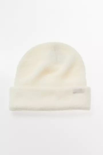 The North Face Women’s City Plush Beanie | Urban Outfitters (US and RoW)