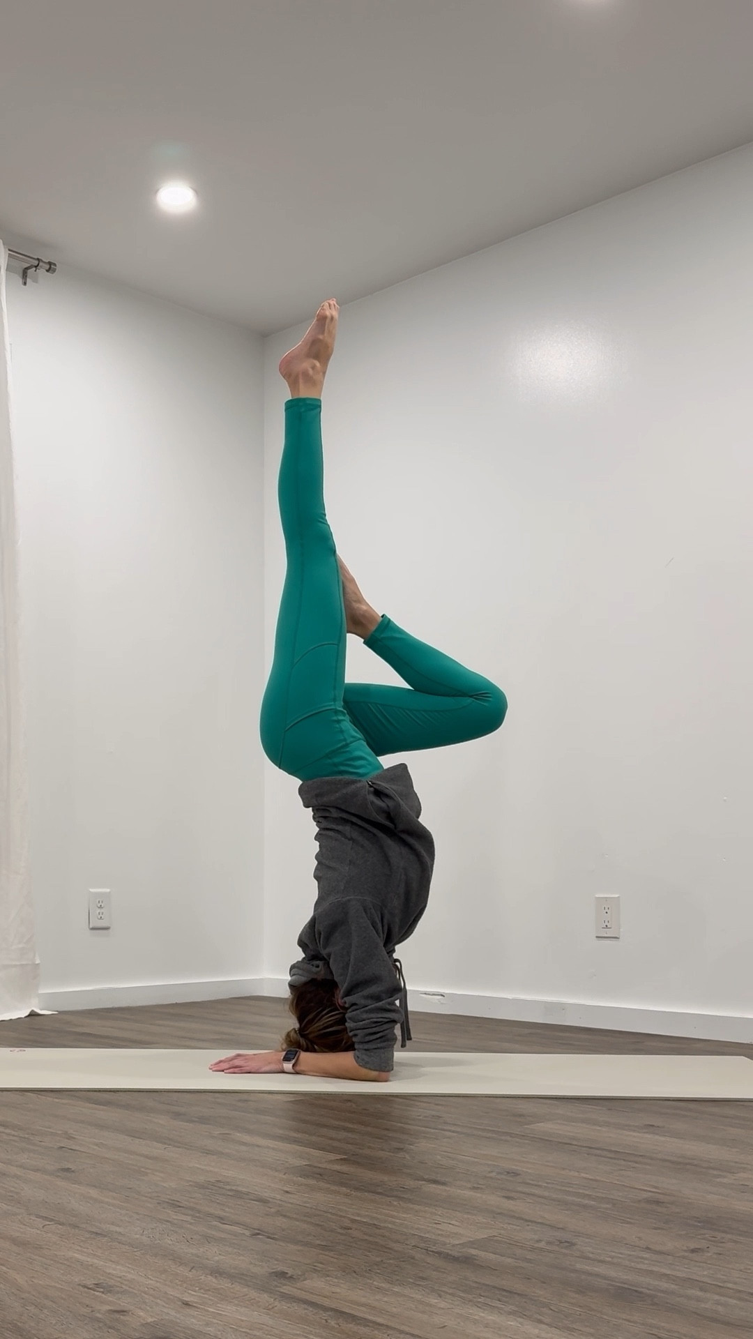 OOTD it’s about practicality and comfort for #momlife

🧥 Soft and fuzzy hoodie from Alo yoga
👖 Buttery soft leggings with pockets from IUGA

#LTKActive #LTKFamily #LTKOver40