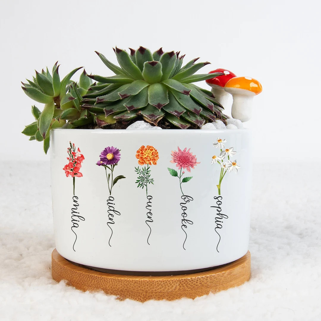 Custom Birth Month Flower Plant Pot, Mom & Kids Flower Pot, Grandma Succulent Pot, Gift for Mimi ... | Etsy (US)