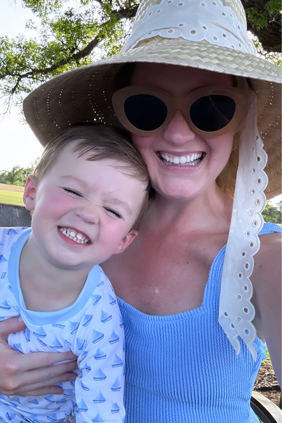 My one piece swimsuit is so good and full coverage! 

Will’s swimsuit set is The Broke Brooke for Edgehill Collection at Dillard’s! 

#swimsuit #onepiece #hat 