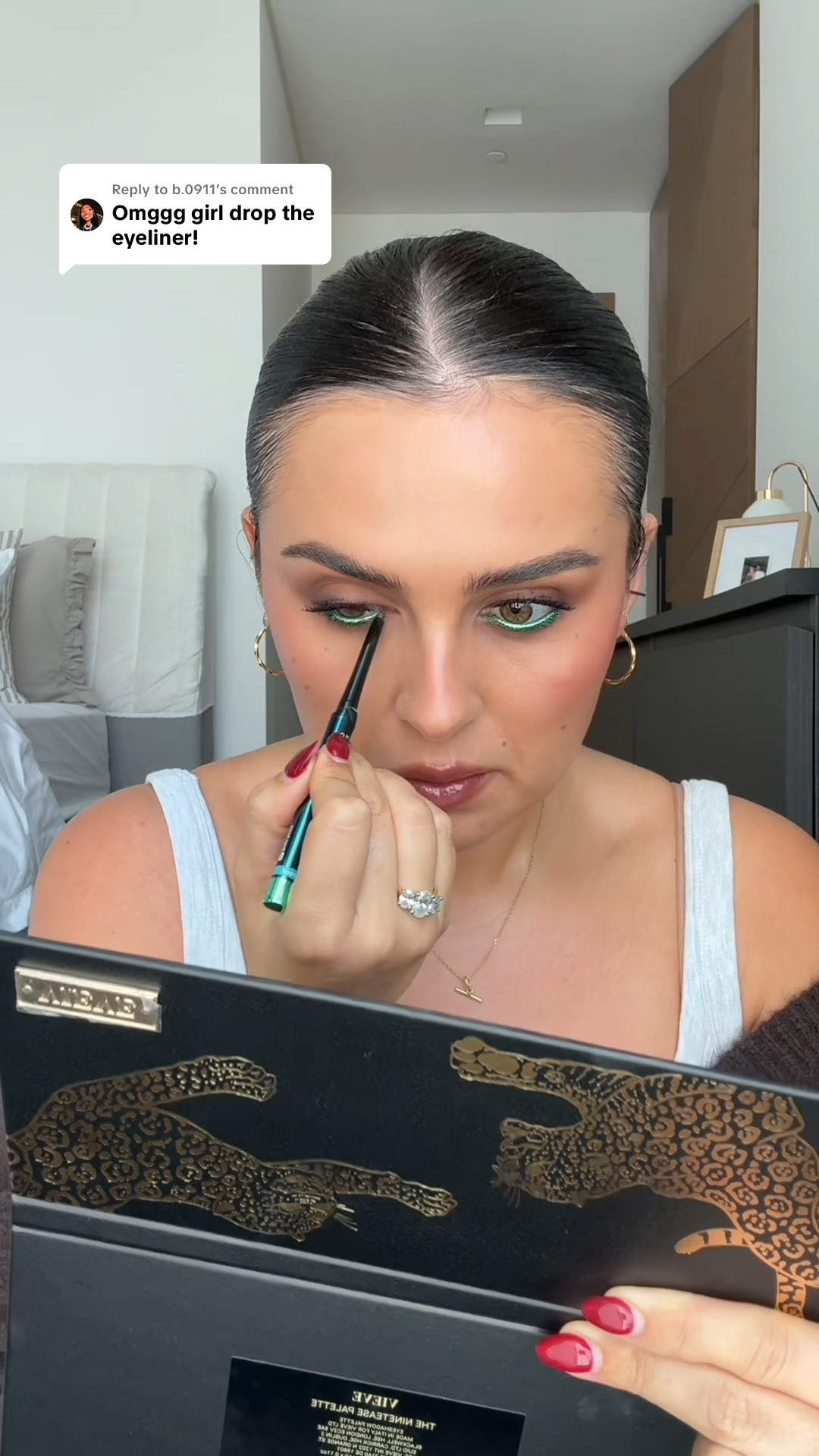 This eyeliner!!!! Omg 