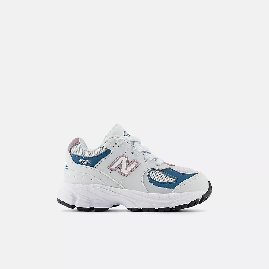 2002 | New Balance Athletics, Inc.