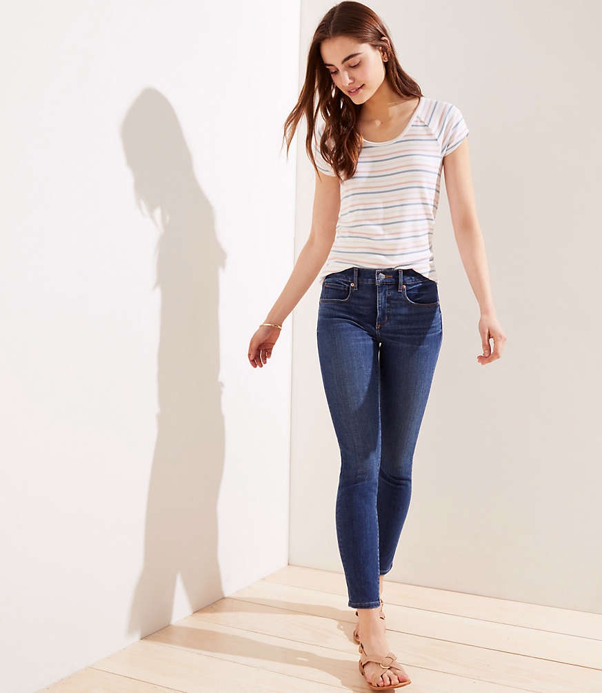 Slim Pocket Skinny Jeans in Mid Indigo Wash | LOFT