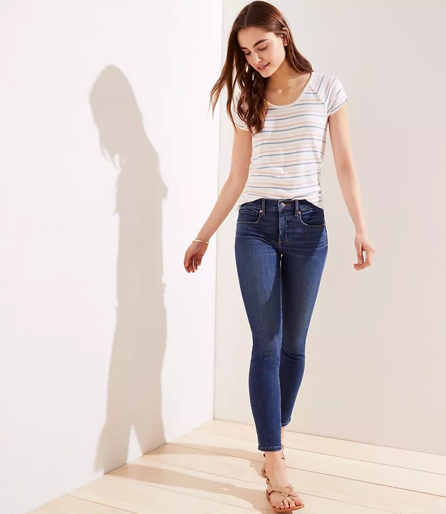Slim Pocket Skinny Jeans in Mid Indigo Wash | LOFT