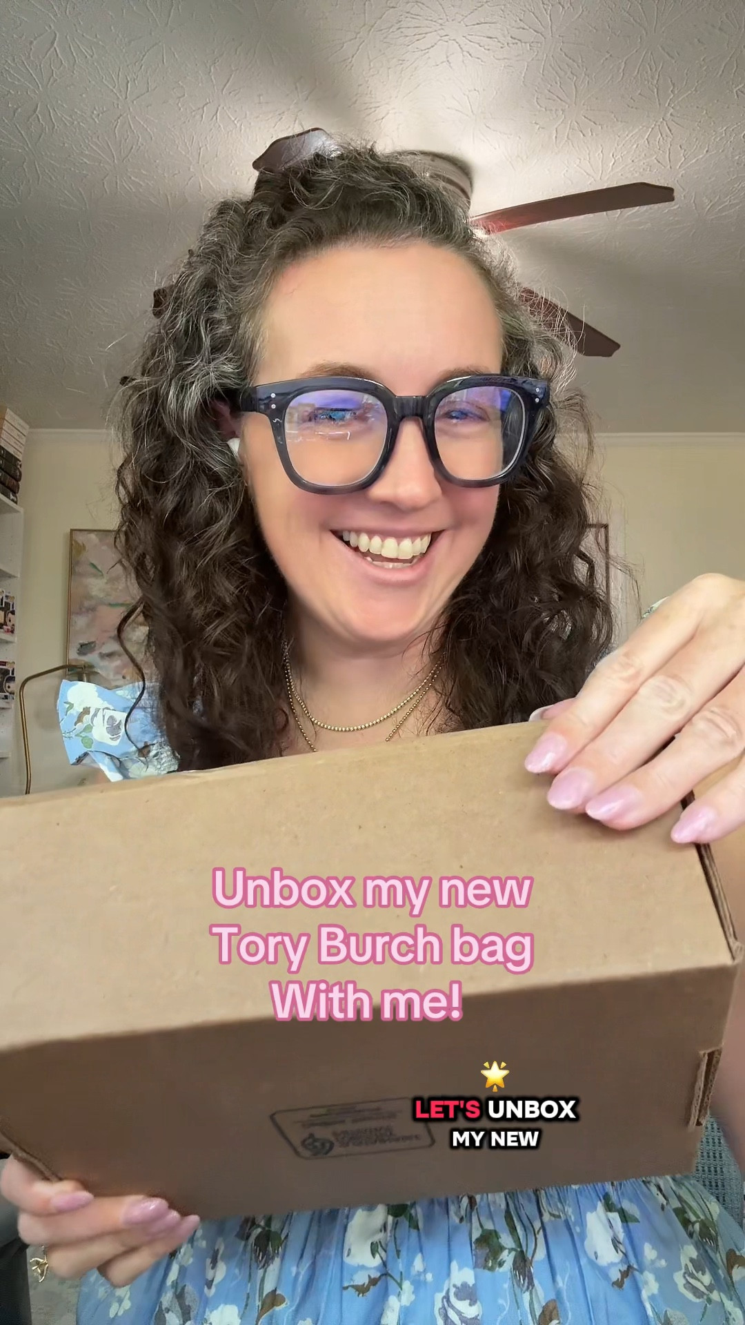 Quite in love with this bag from Tory Burch!! A perfect woven bag for the spring and summer bags! 

#LTKSeasonal #LTKstorytime