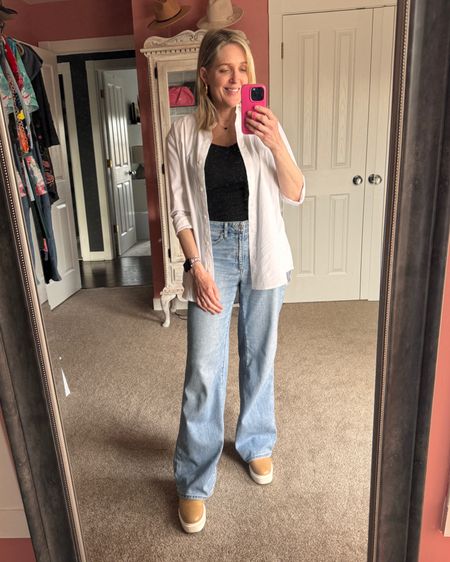 Casual spring transition outfit. Wide leg jeans. White button-up. #styleinspo #lovechicos #slouchyjeans #whiteshirt

#LTKSeasonal #LTKfindsunder100