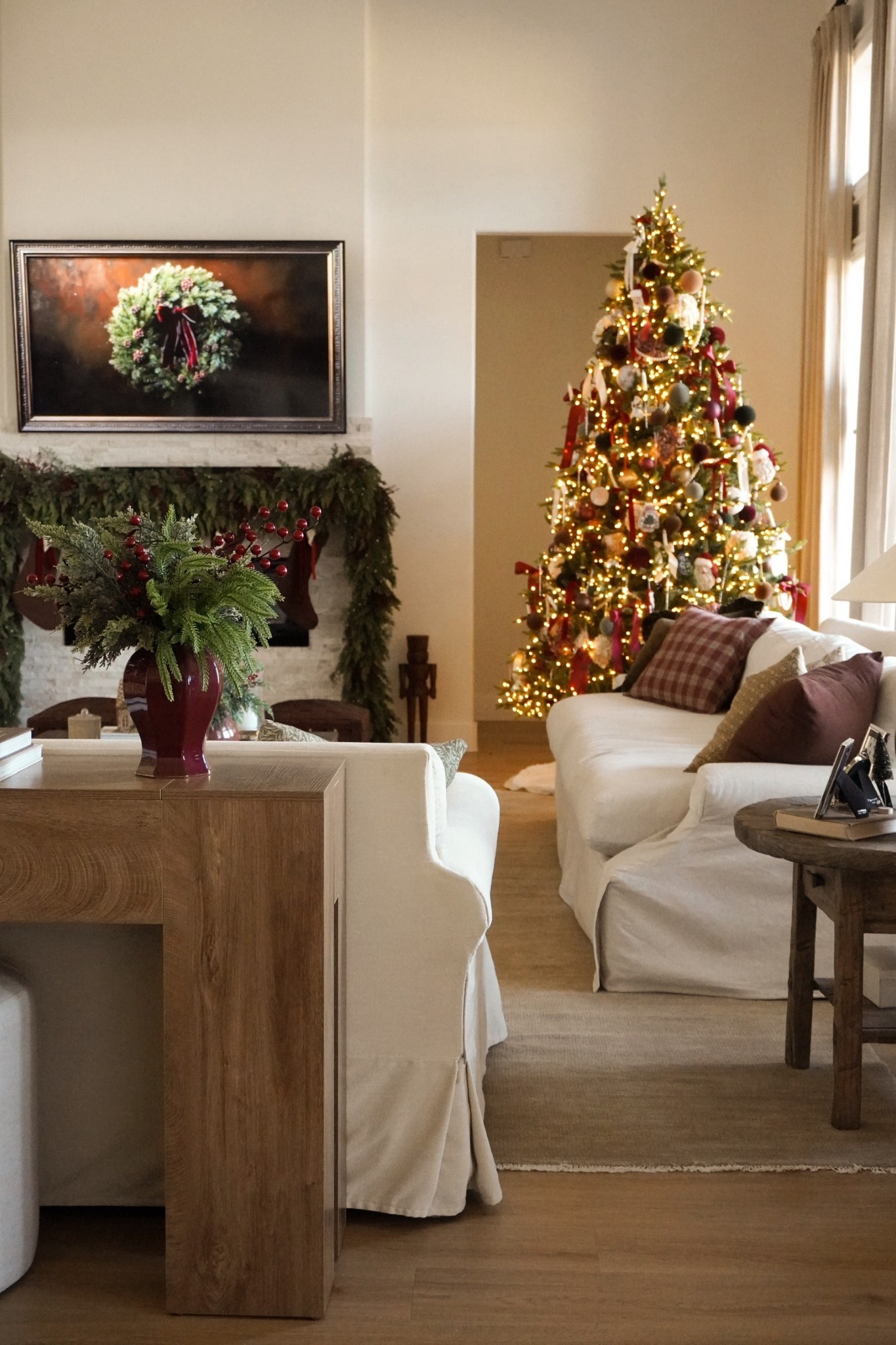 Happy Sunday!

living room inspo, living room finds, cozy christmas living room, holiday living room, christmas decor, budget friendly christmas decor 

#LTKHoliday #LTKHome