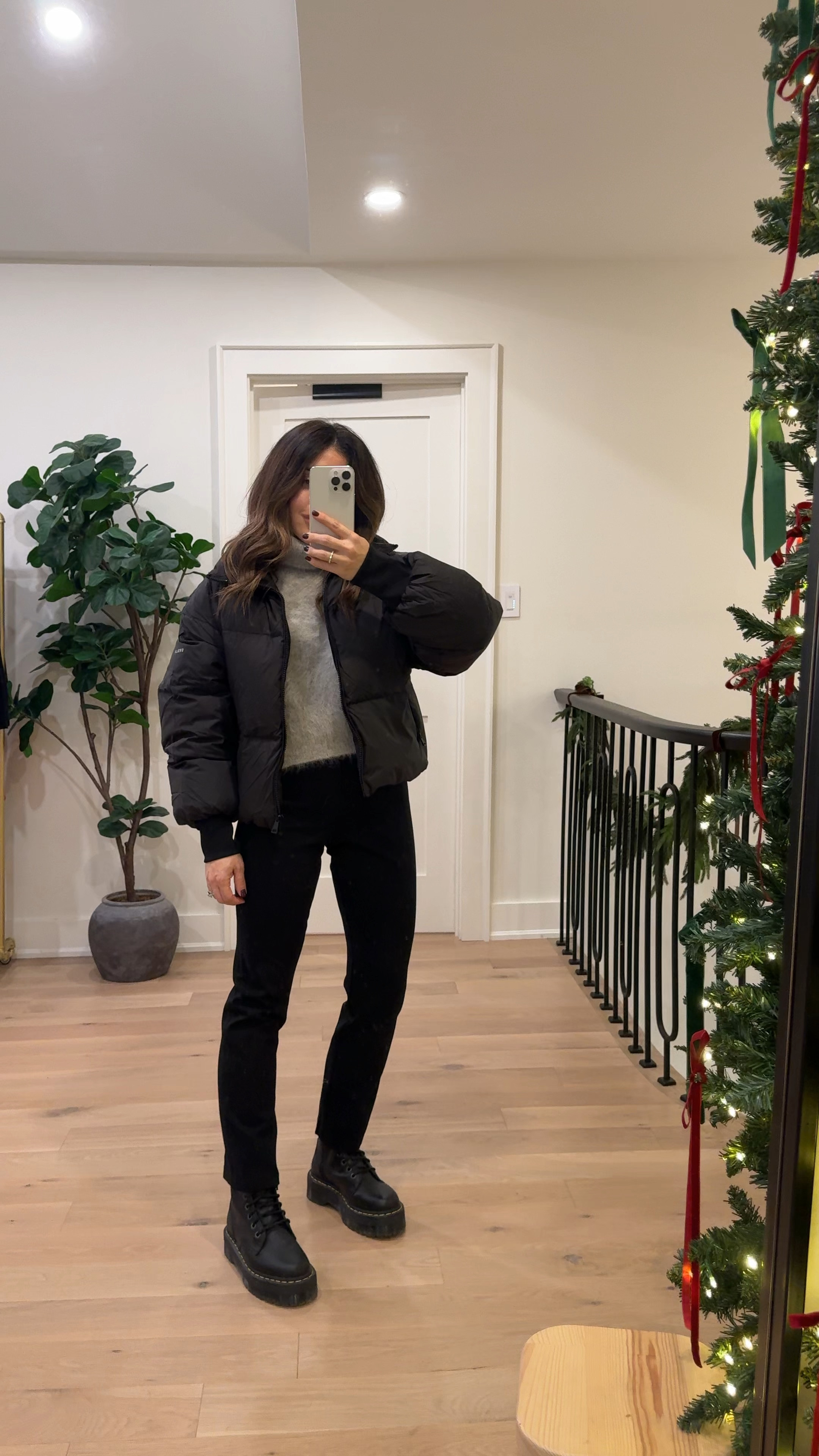 How I’m styling my slim leg pants with a platform! 

#LTKstyletip #LTKcanada #LTKsale