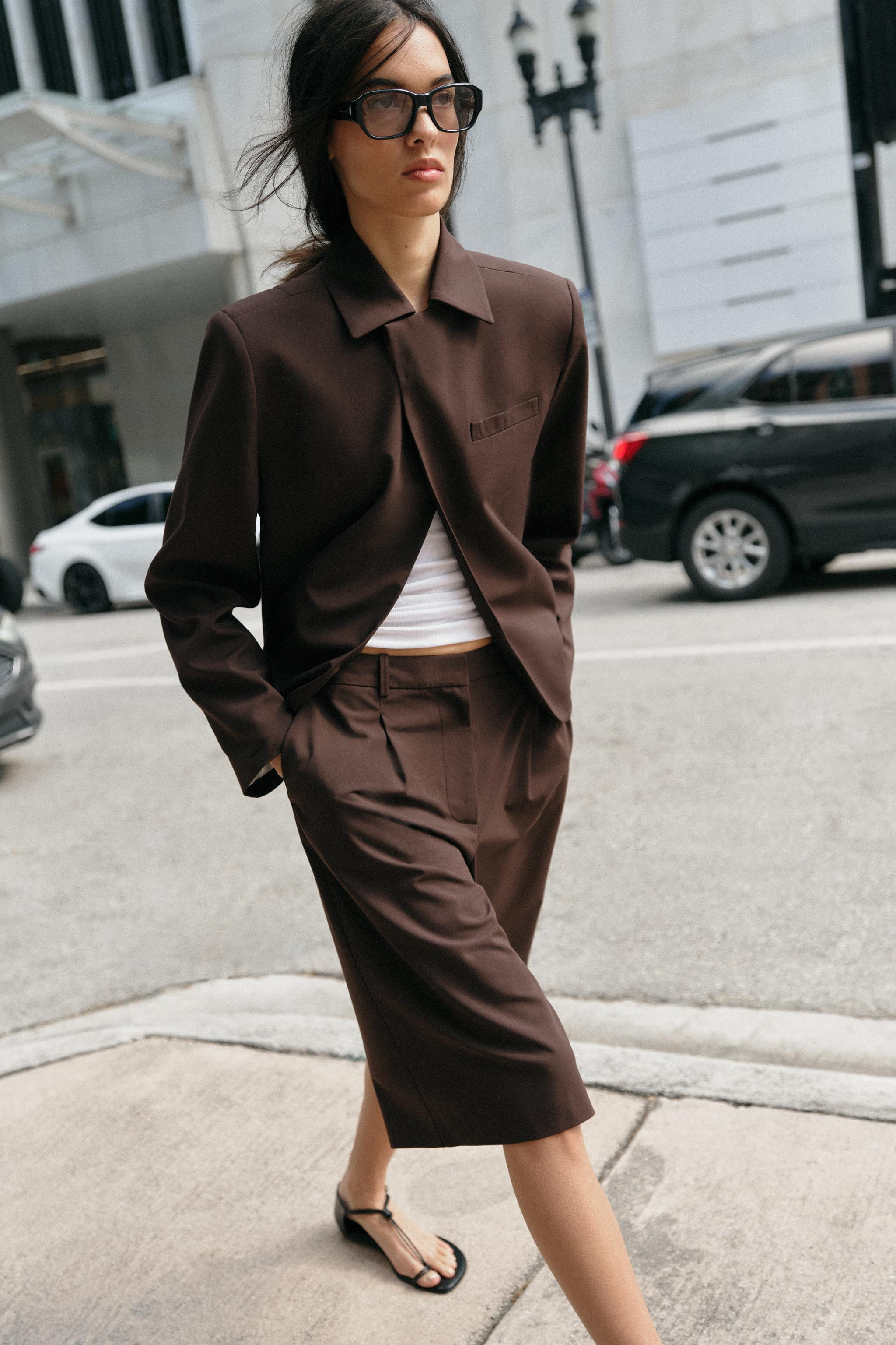 LONG BERMUDA SHORTS WITH DARTS | Zara UK