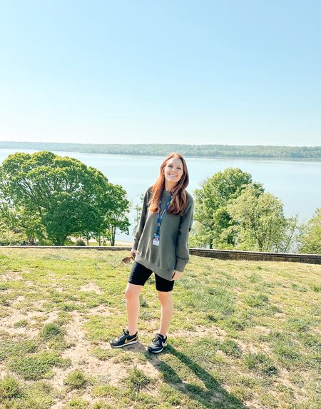 • MT. VERNON •
These shorts are awesome. They fit like bike shorts, but are stretchy jean material.

Levi Bermuda Shorts: Size 2
Aerie Sweatshirt: Small
Shoes: Nike Daybreak
5’3

Field Trip
Travel Outfit
Teacher Outfit

#LTKActive #LTKFindsUnder50 #LTKTravel